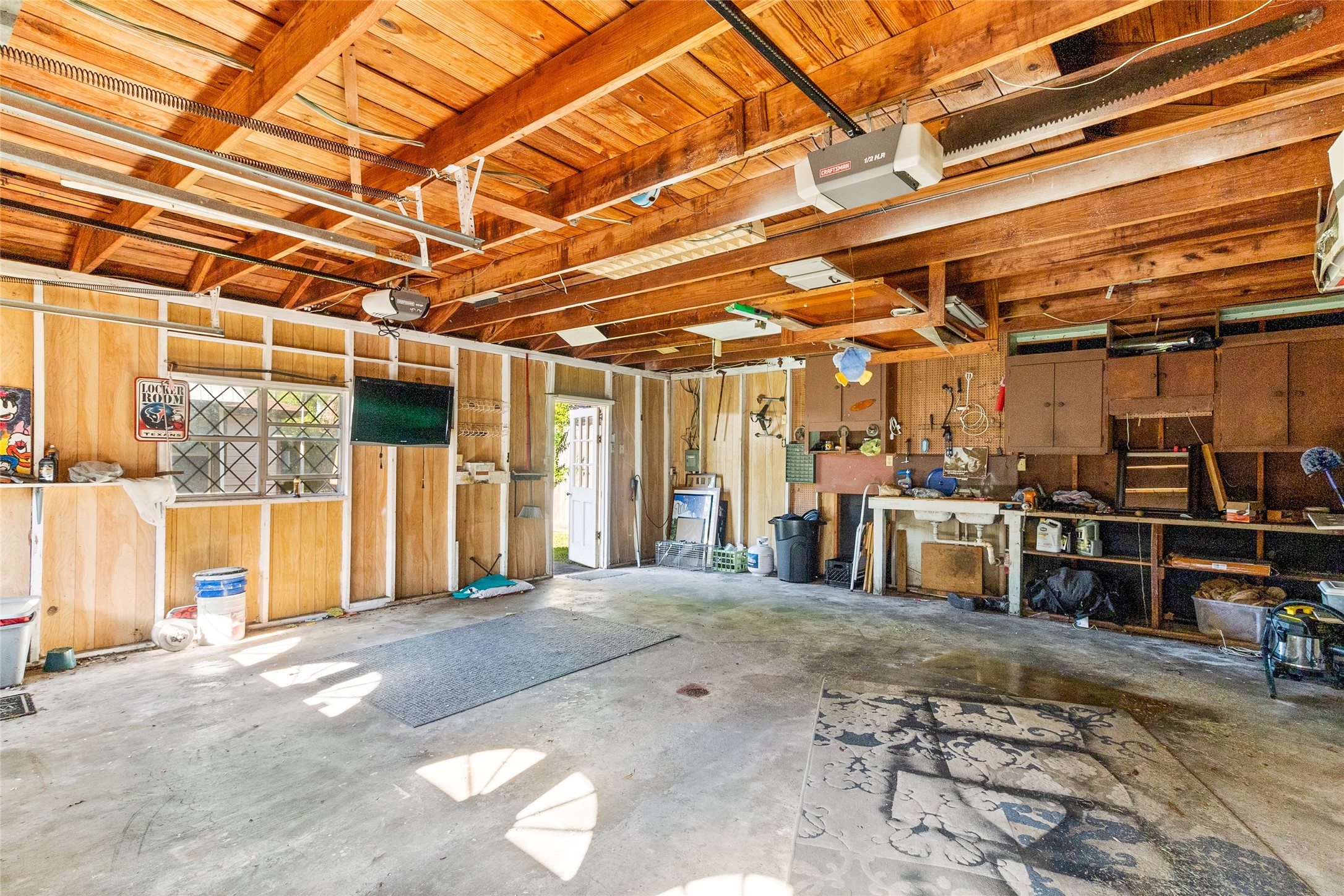 900 Wimberly Street Property Photo 29