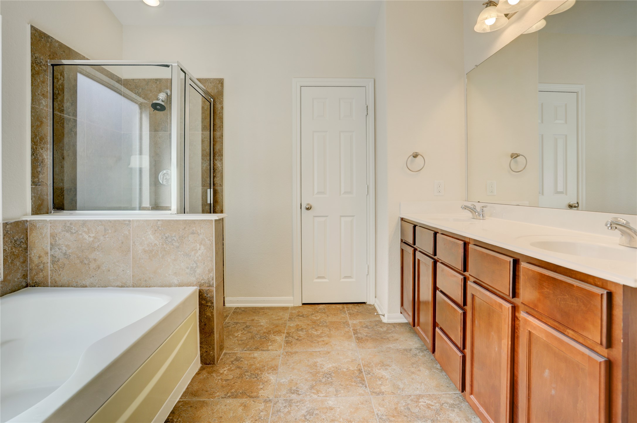 10046 Hillside Bayou Drive Property Photo 18