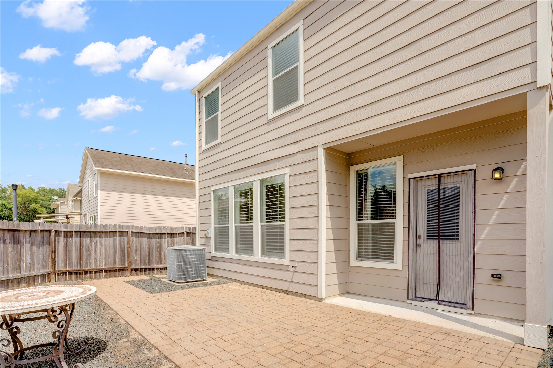 10046 Hillside Bayou Drive Property Photo 24