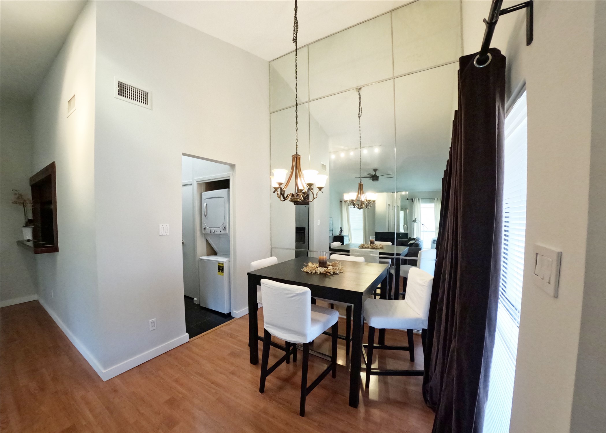 1881 Bering Drive 6 Property Photo 11