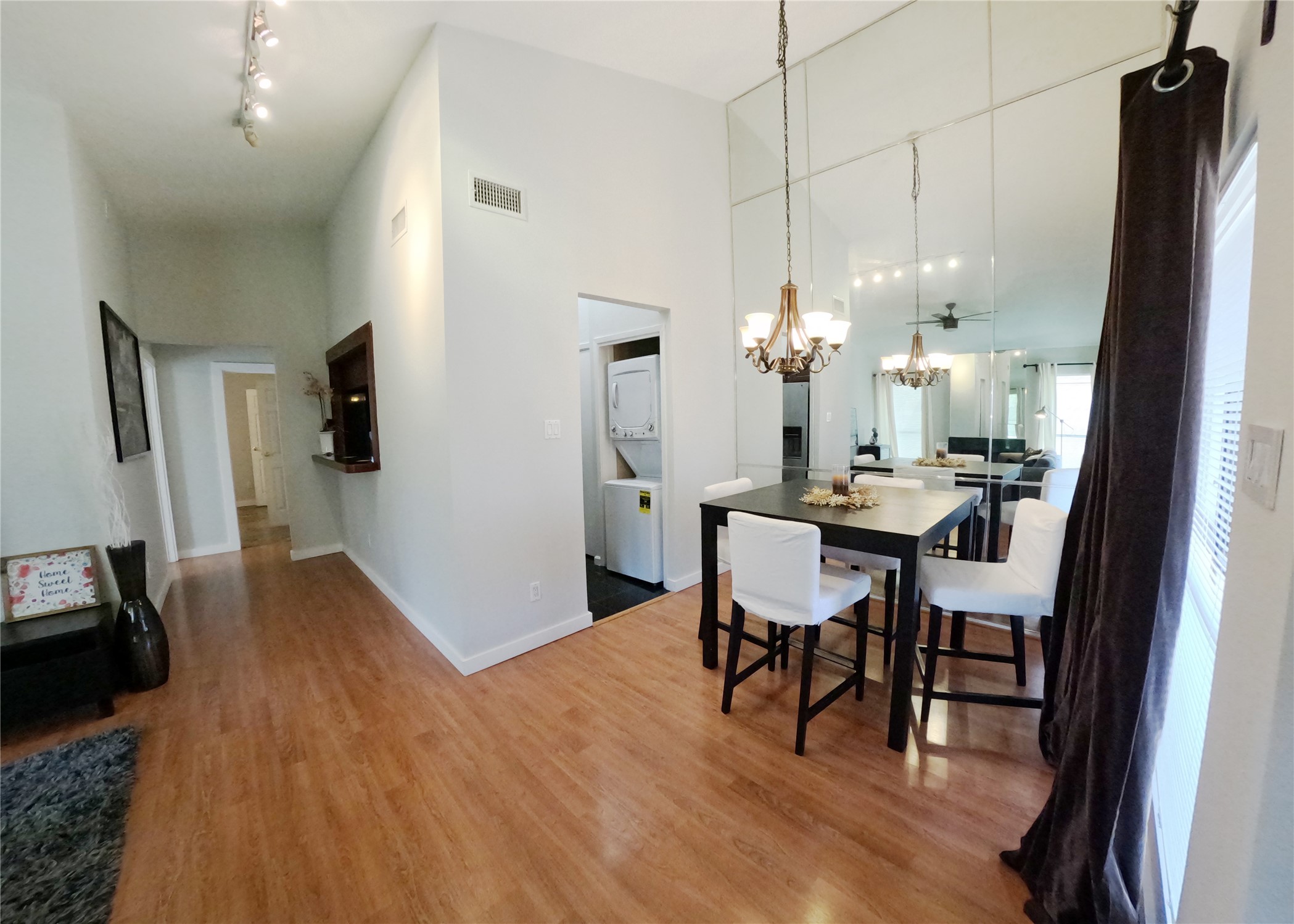 1881 Bering Drive 6 Property Photo 13