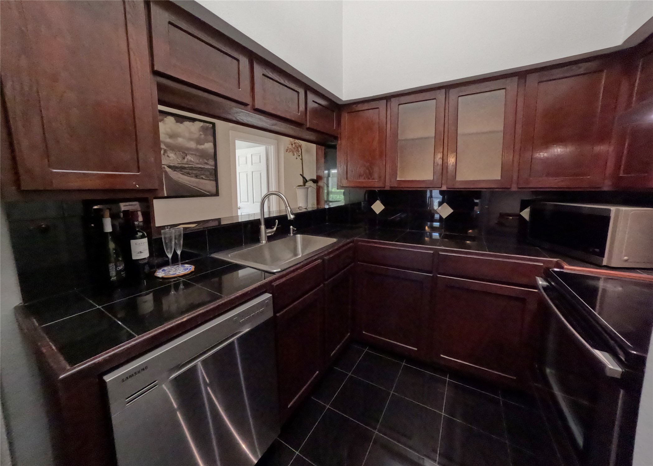 1881 Bering Drive 6 Property Photo 14