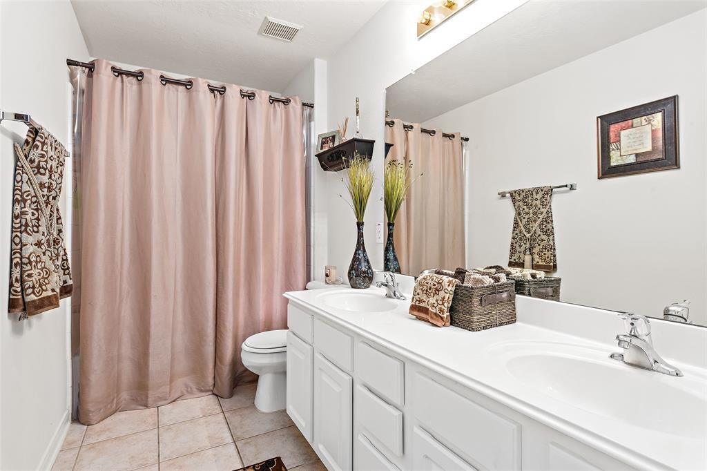 2 Hollow Glen Place Property Photo 23