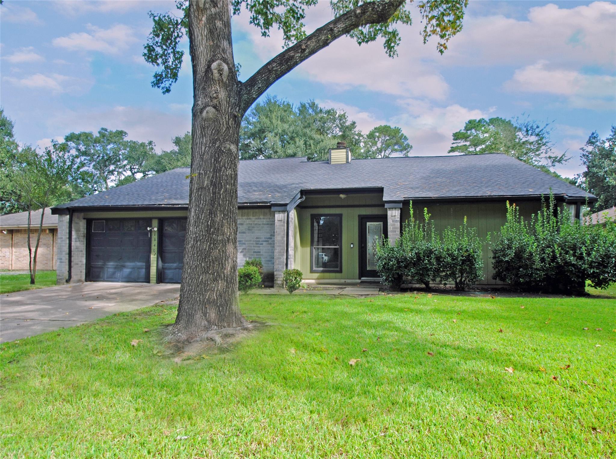 13402 Birdcall Lane Property Photo 4