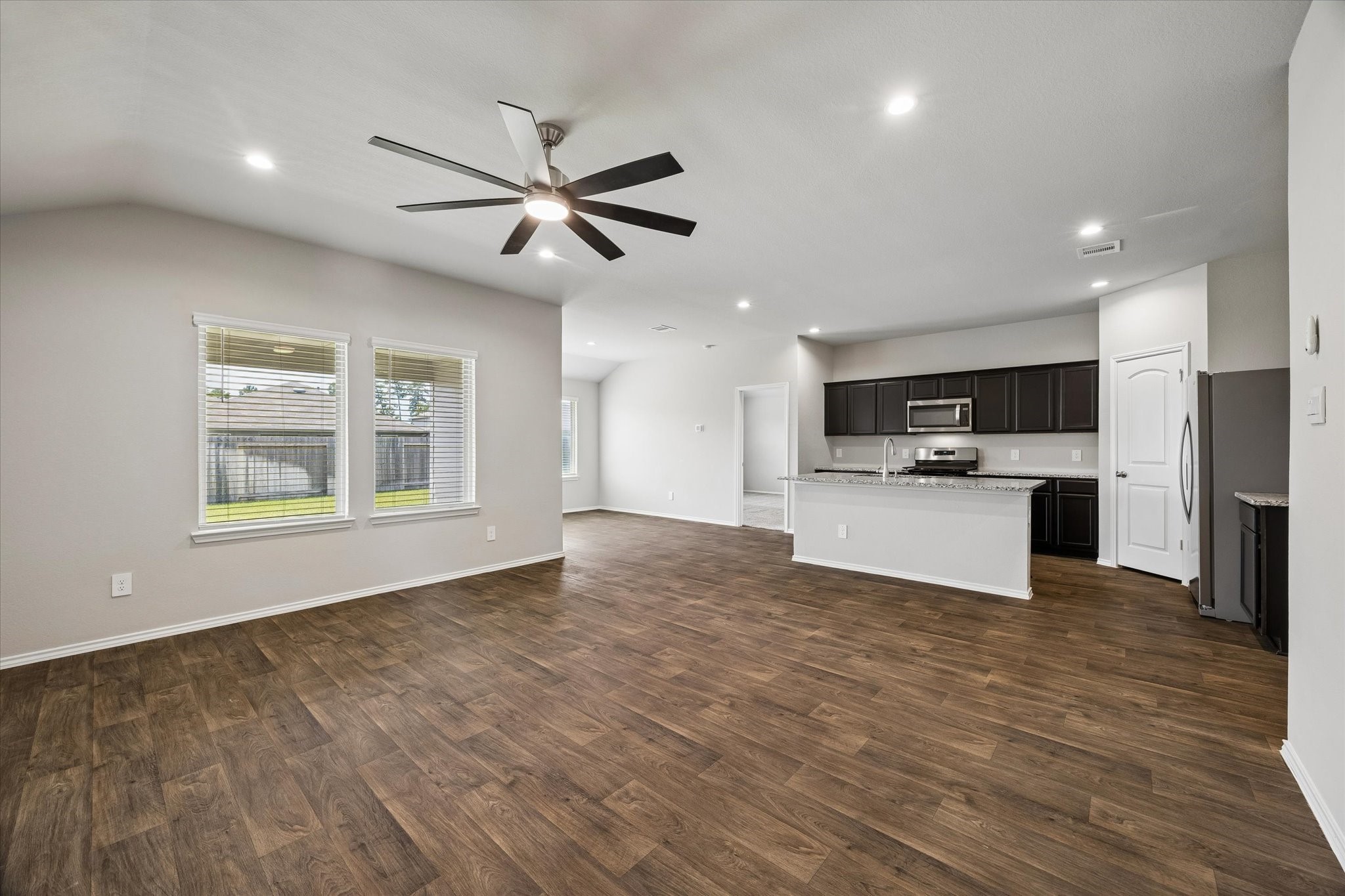 40463 Garden Heights Lane Property Photo 11