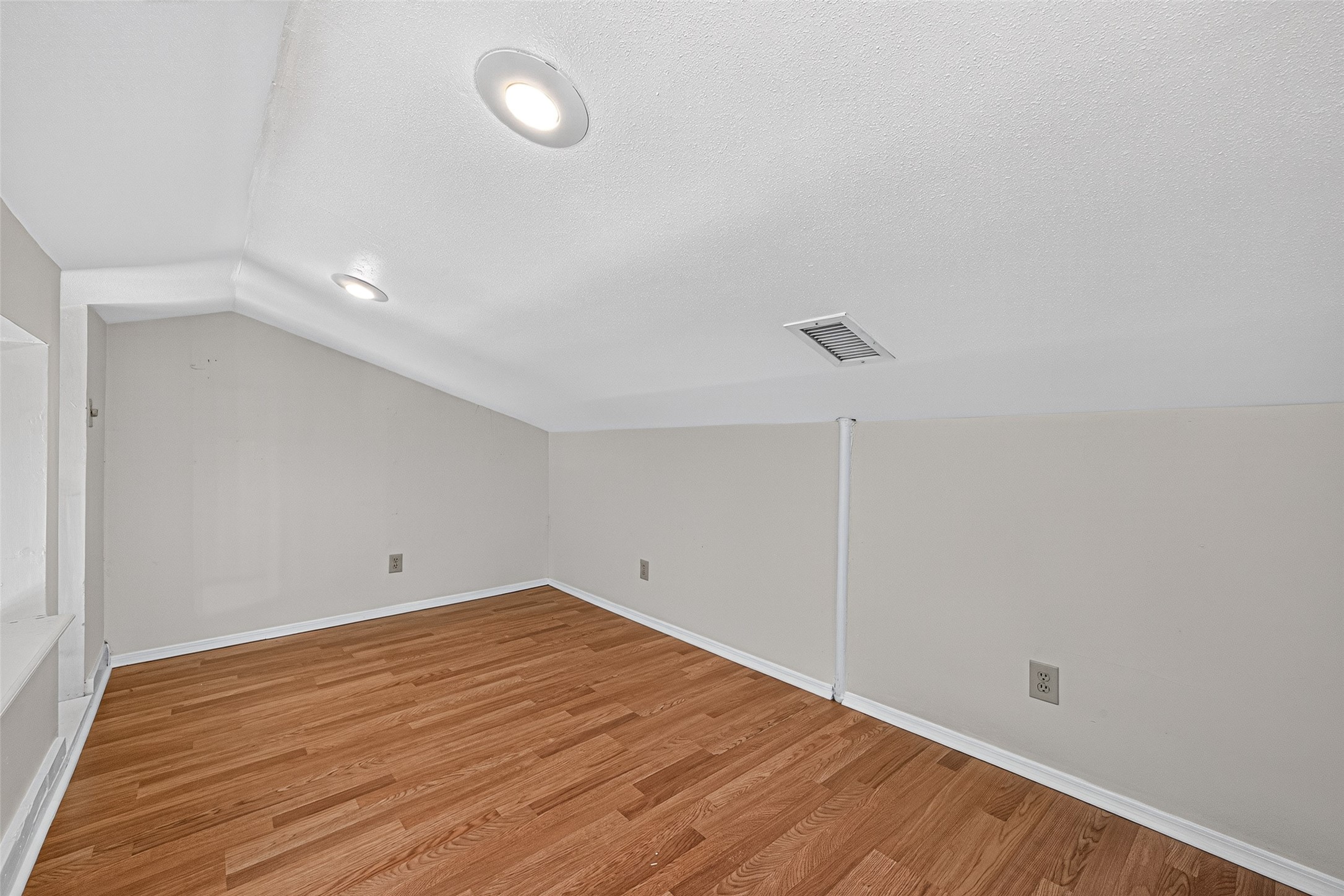 201 Lakeview Terrace Terrace Property Photo 33