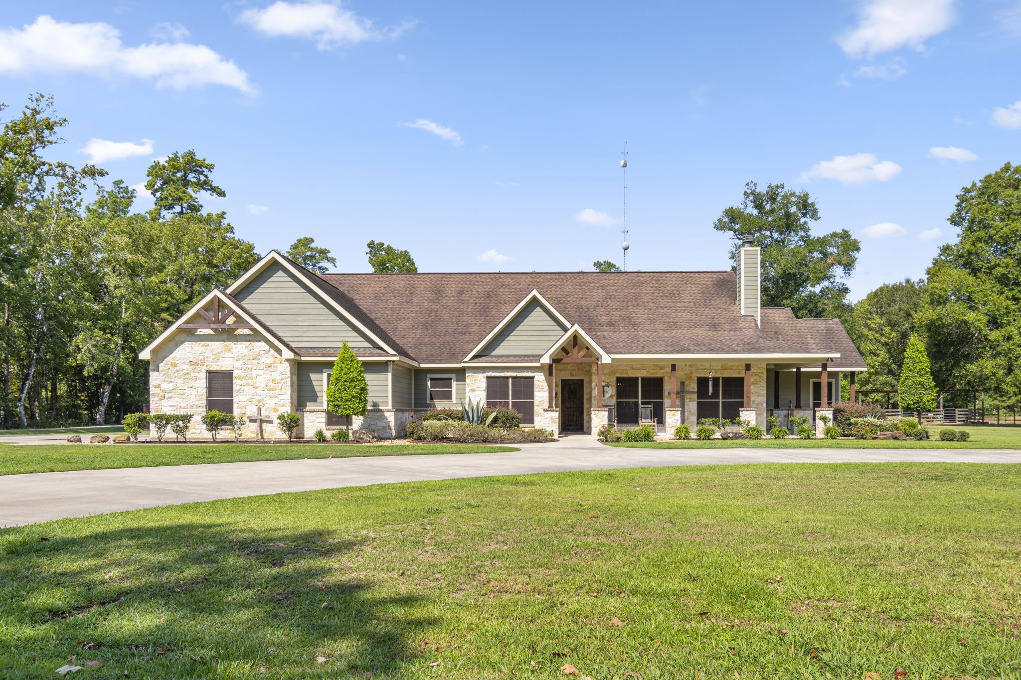 20585 N St Hwy 146 N Property Photo 1