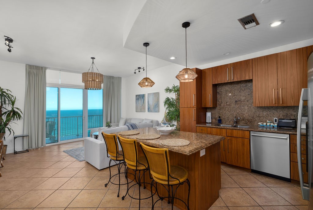 310 Padre Boulevard 2305 Property Photo 4