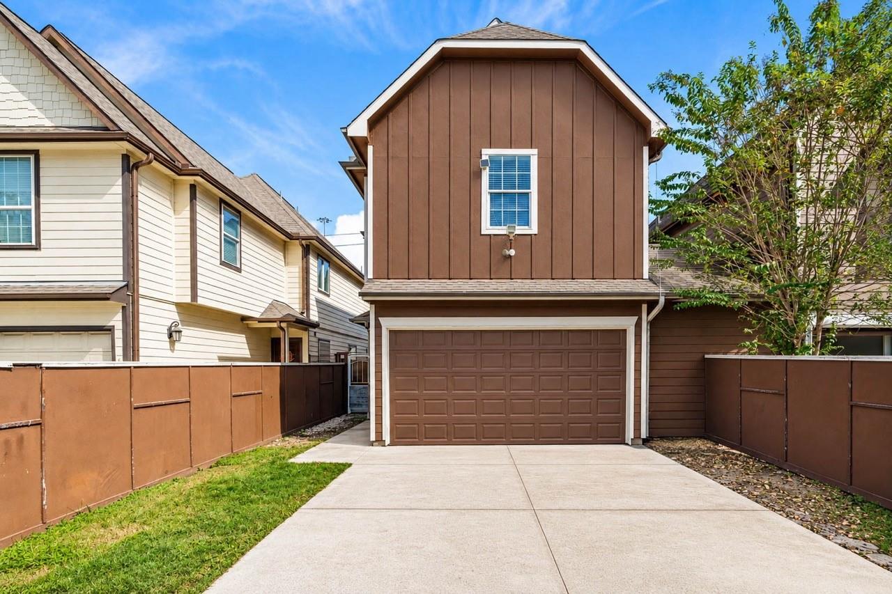 6724 Keats Street # B, Houston Tx 77085 Property Photo 1