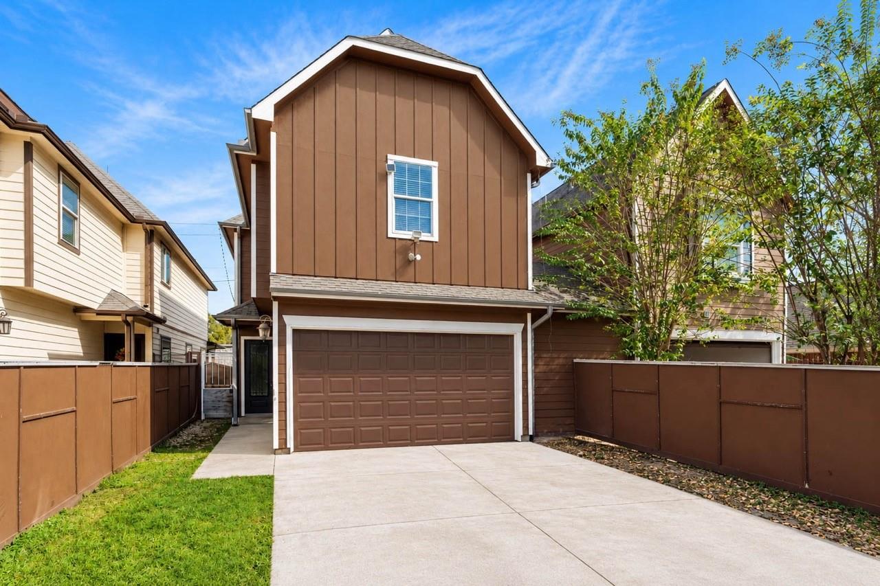 6724 Keats Street # B, Houston Tx 77085 Property Photo 2