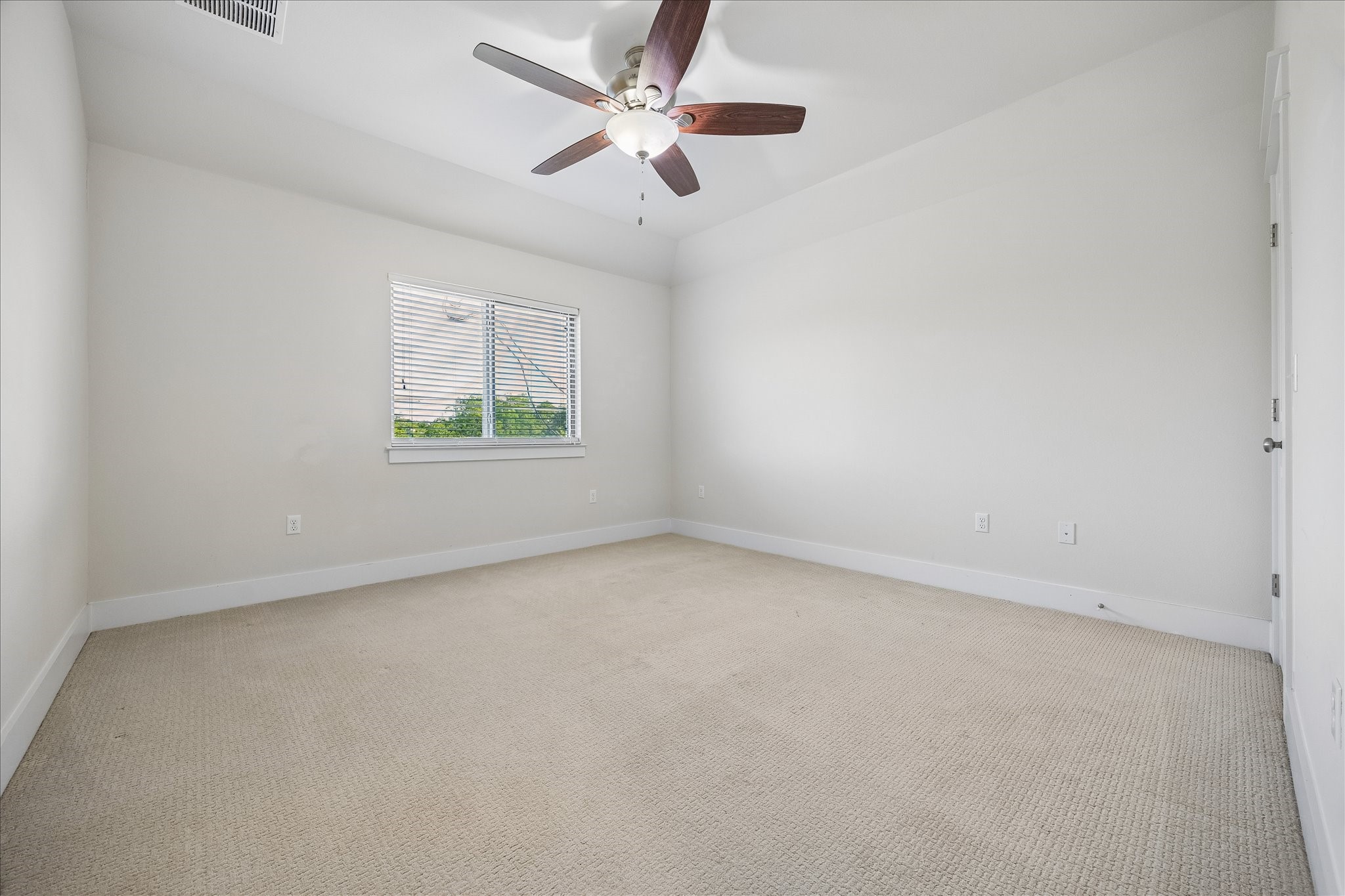 13001 Hymeadow Drive 23 Property Photo 19
