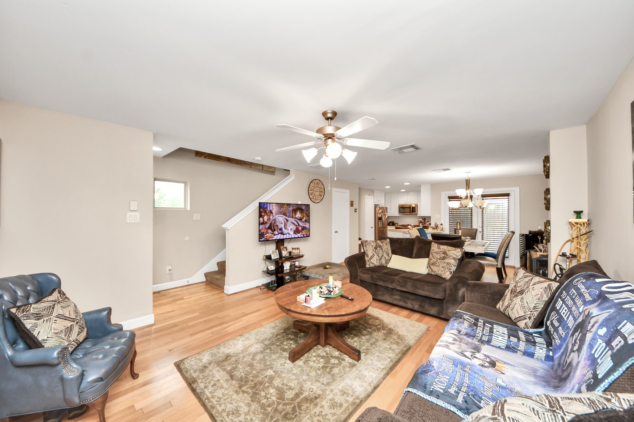 5951 South Loop E 44 Property Photo 5
