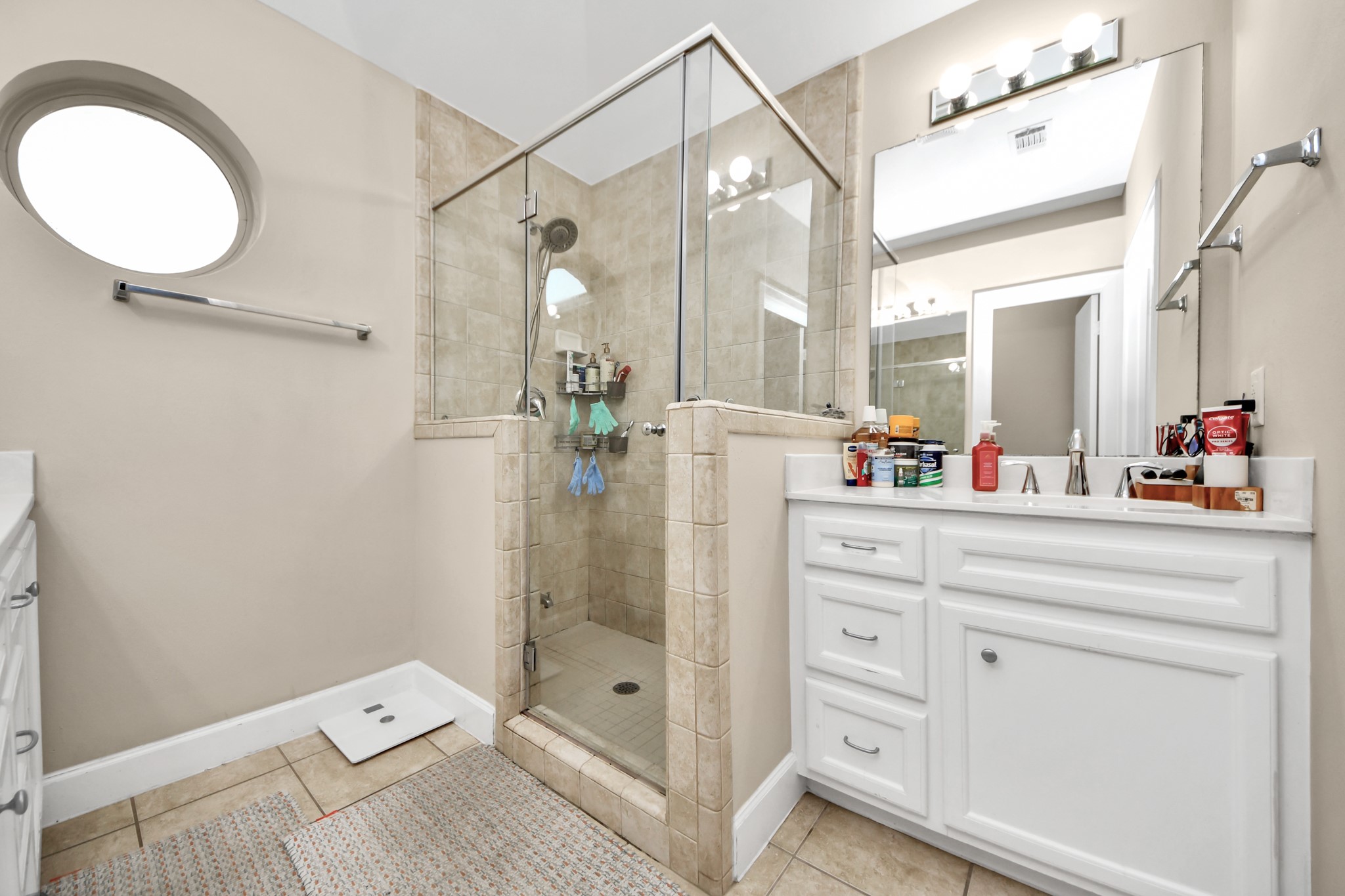 5951 South Loop E 44 Property Photo 21
