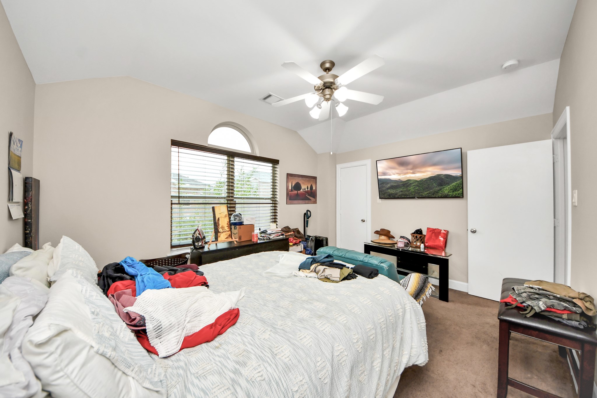 5951 South Loop E 44 Property Photo 28