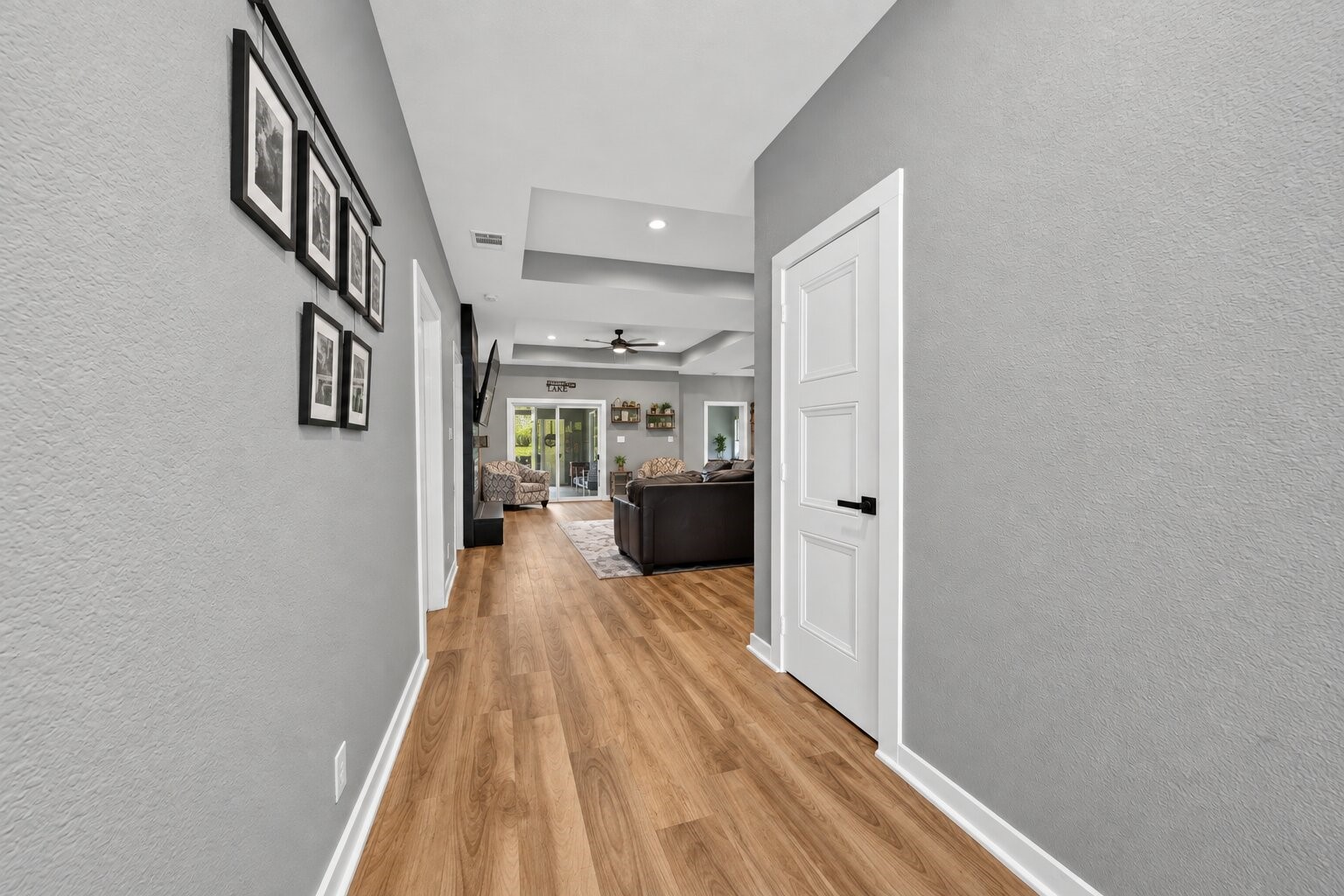 10737 S Lake Mist Lane Property Photo 4