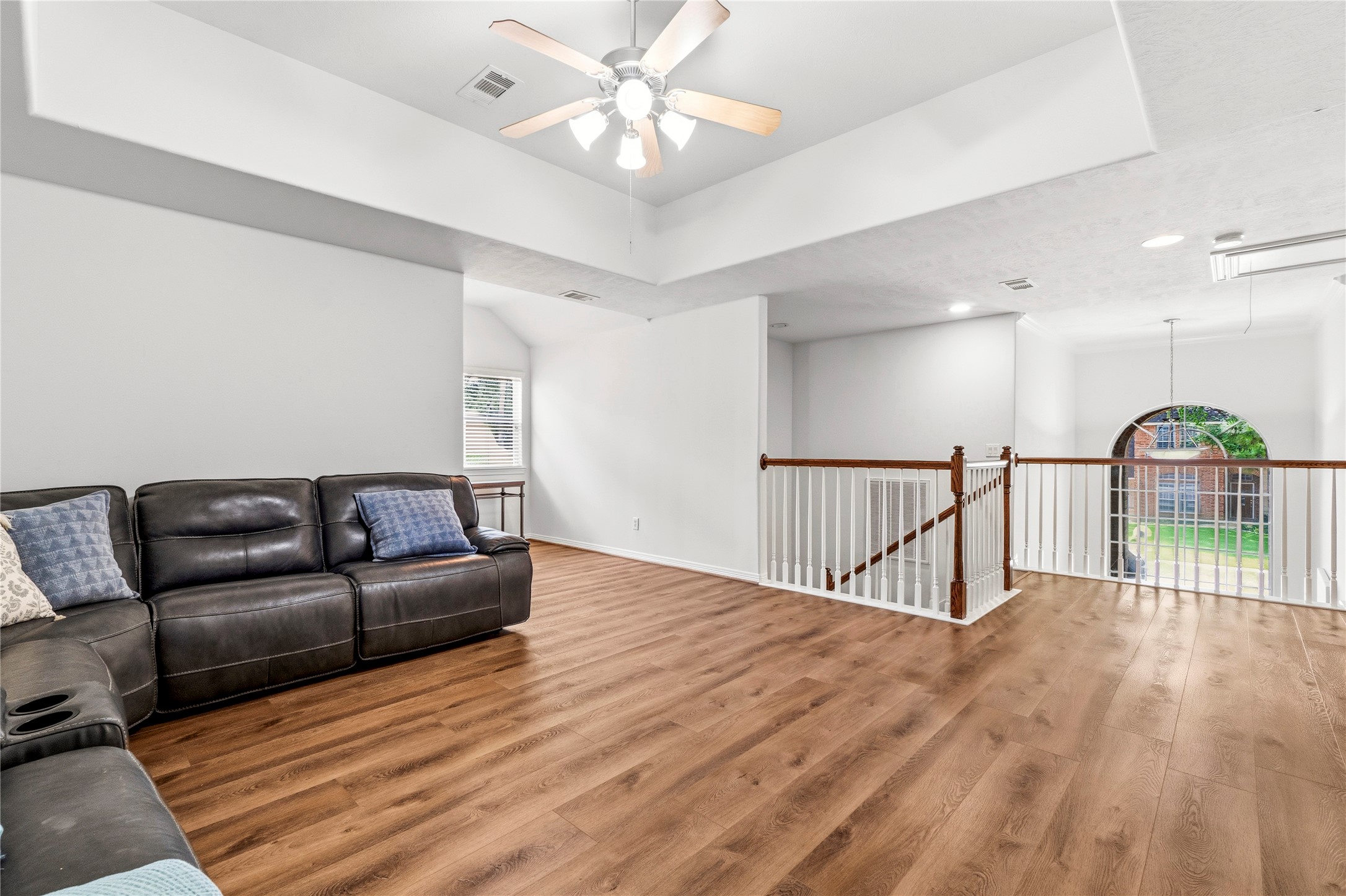 4906 Canterbury Way Property Photo 27