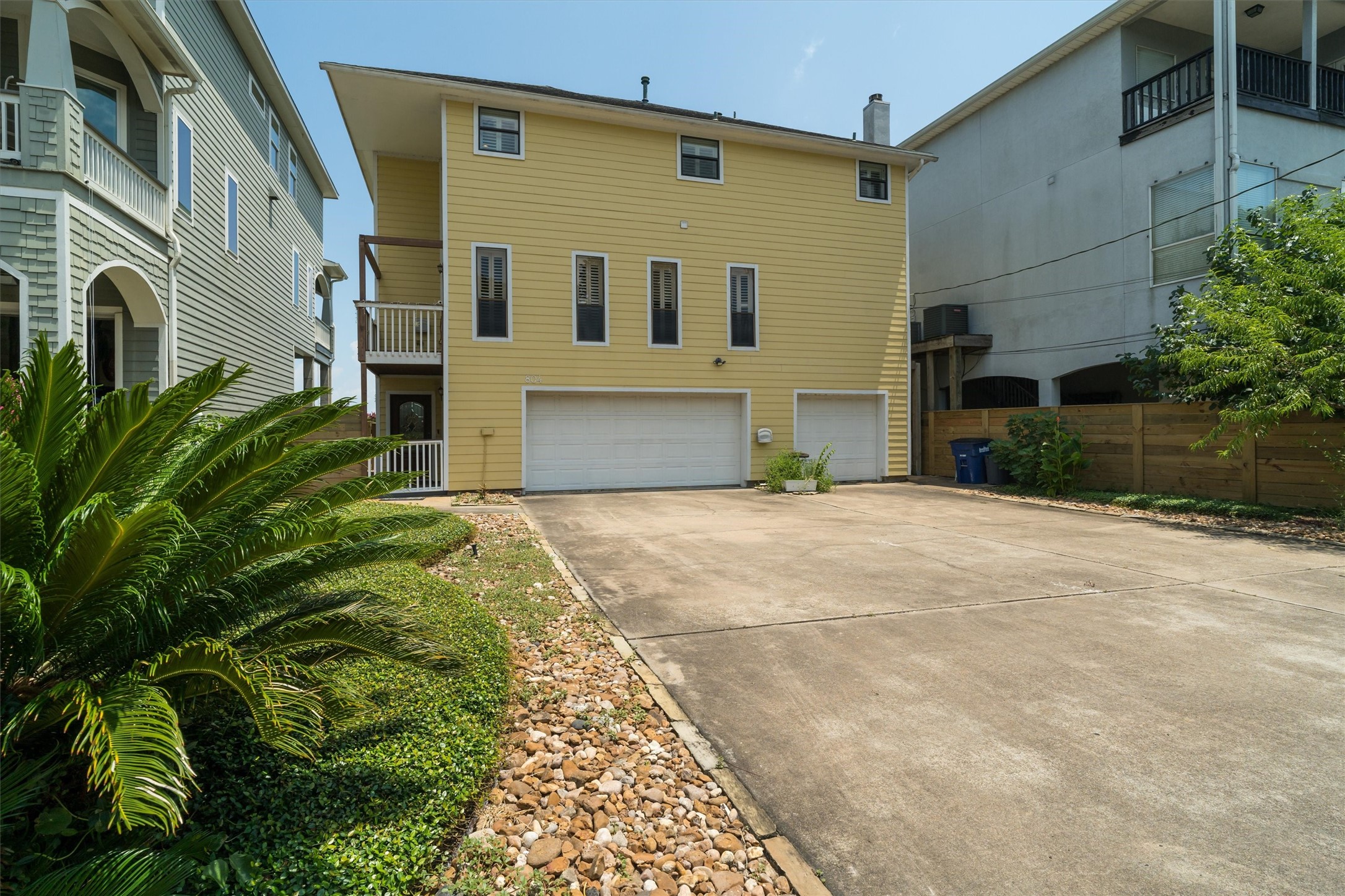 804 Bay Avenue Property Photo 1