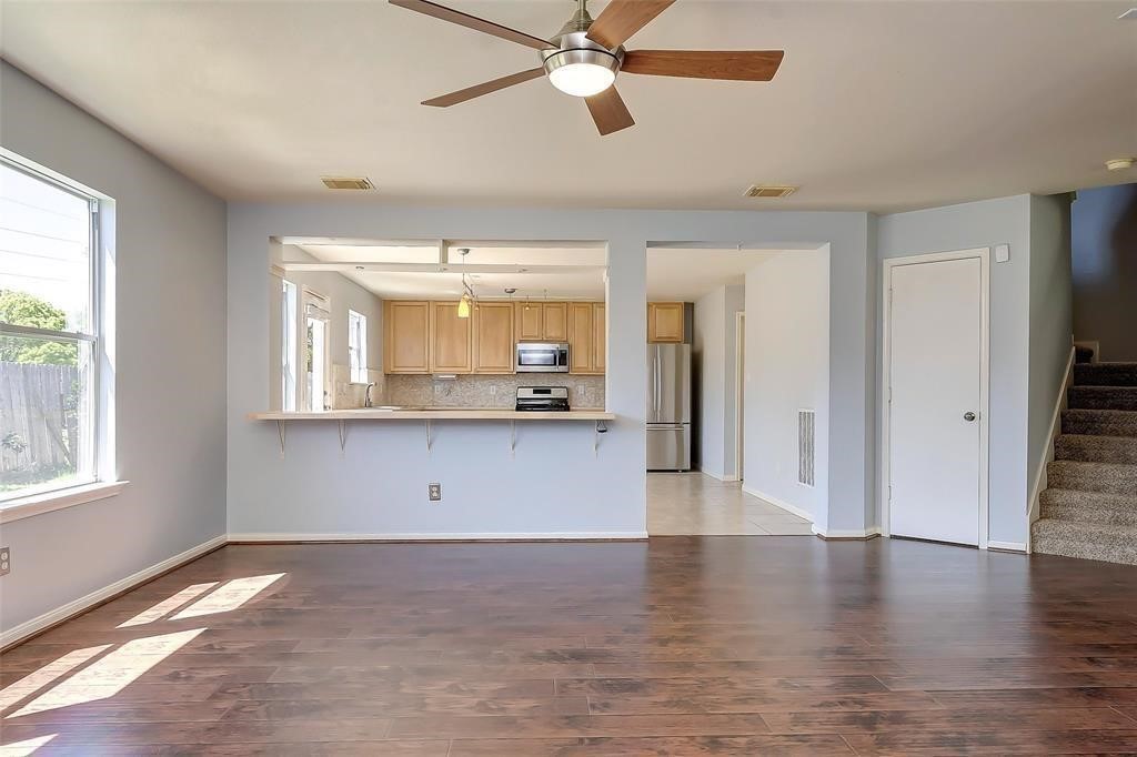 6707 Wild Pecan Trail Property Photo 9