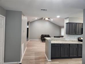 7426 Daylight Lane Property Photo 3