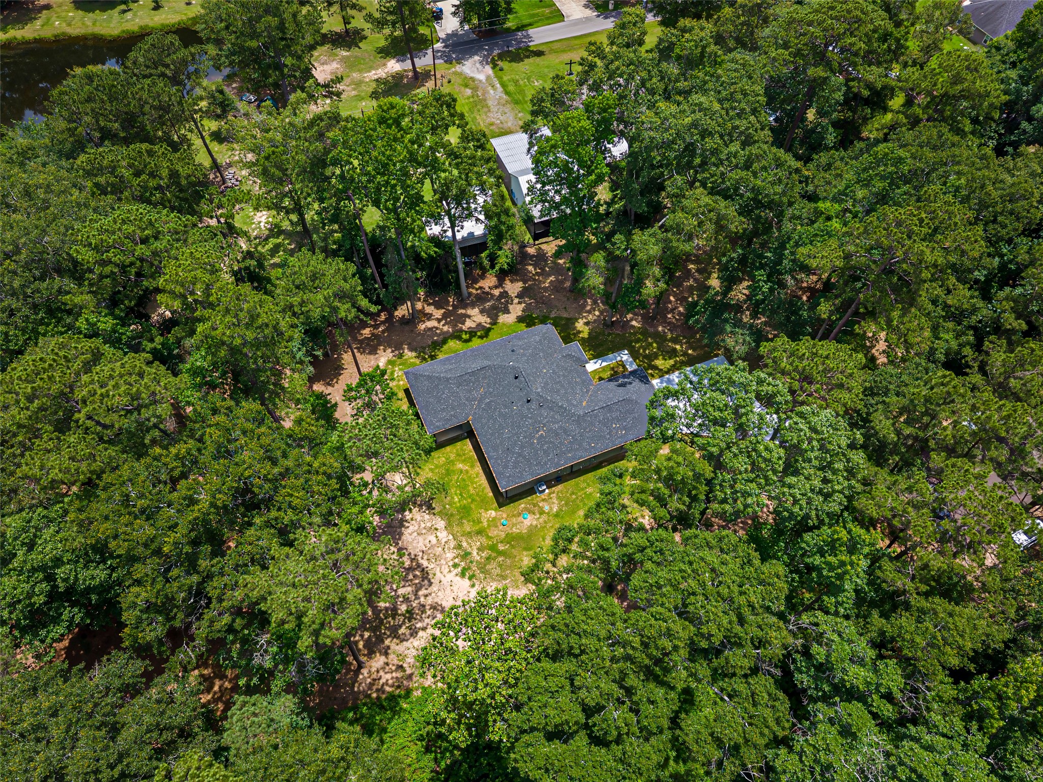 172 County Road 3669 N Property Photo 41
