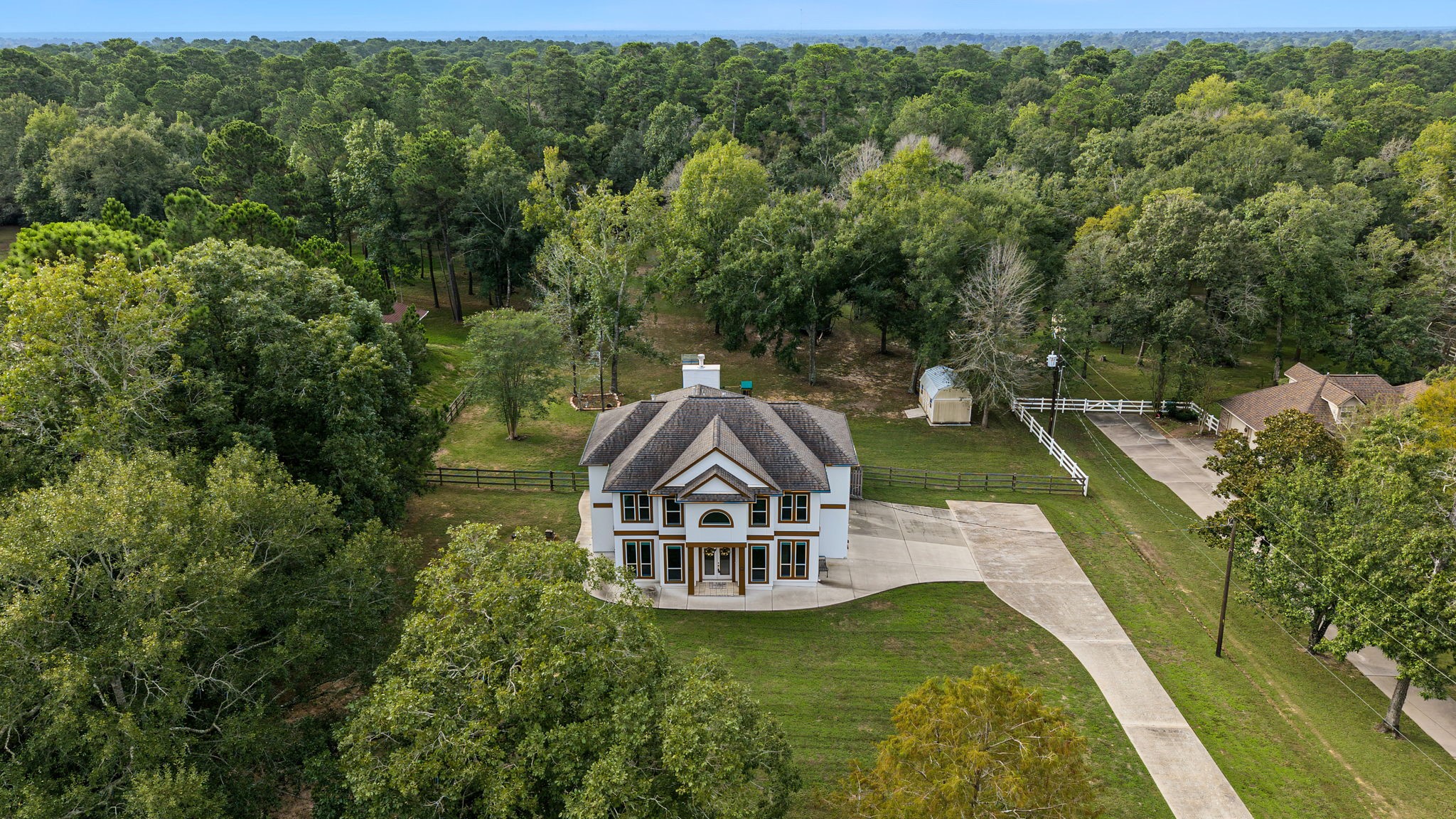 421 Trace Way Drive Property Photo 1