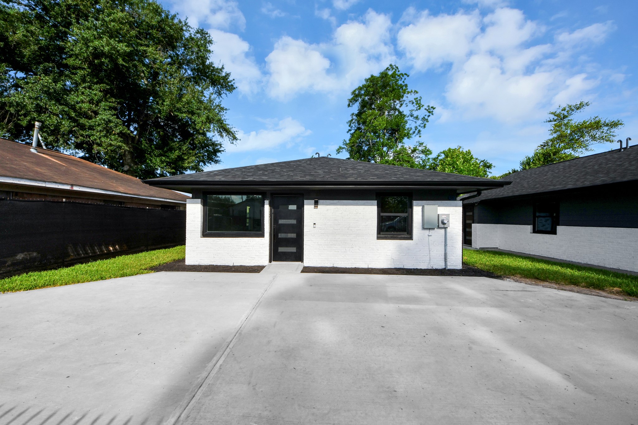 6201 Batterson Street Property Photo 2
