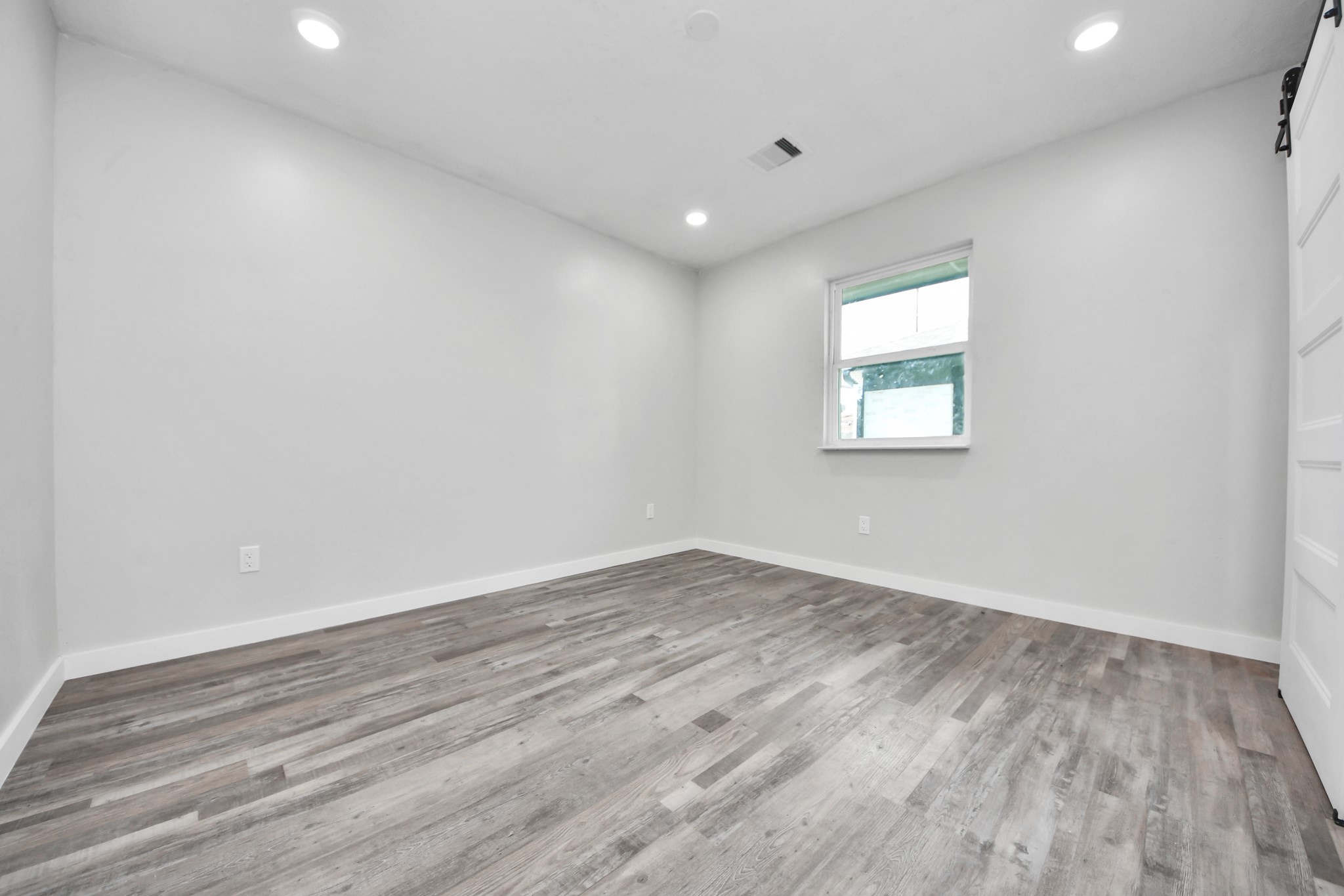 6201 Batterson Street Property Photo 46