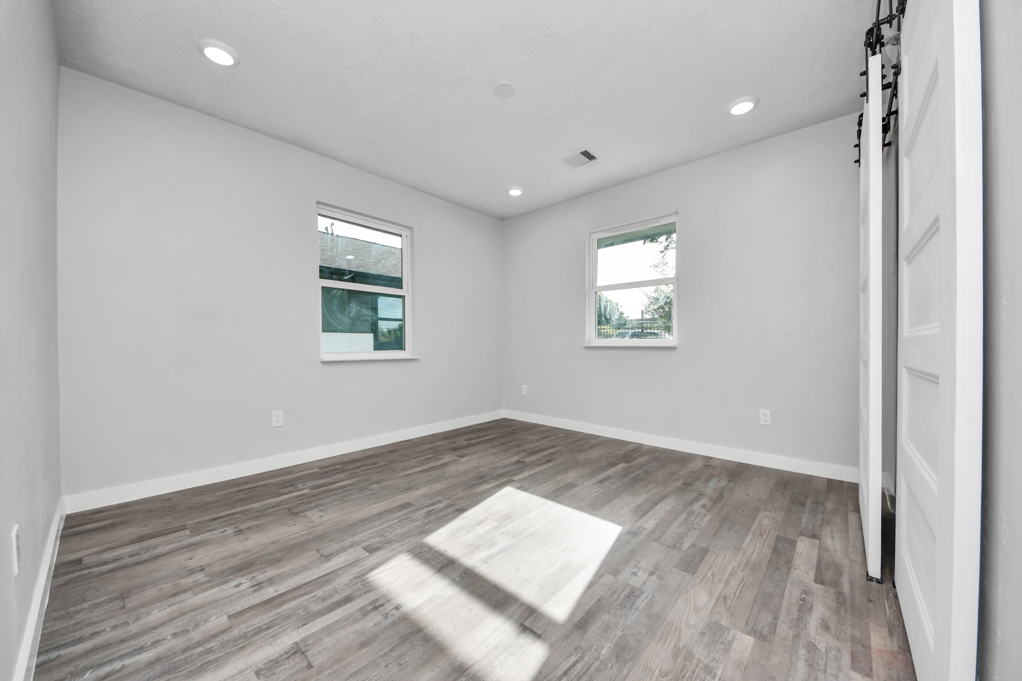 6201 Batterson Street Property Photo 47