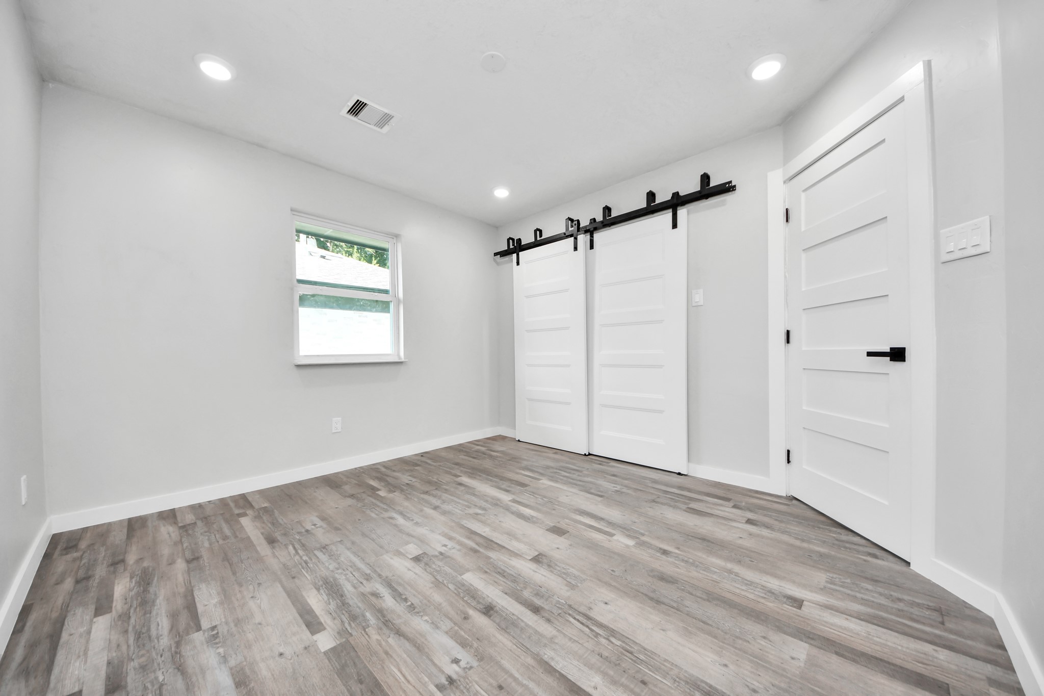 6201 Batterson Street Property Photo 48