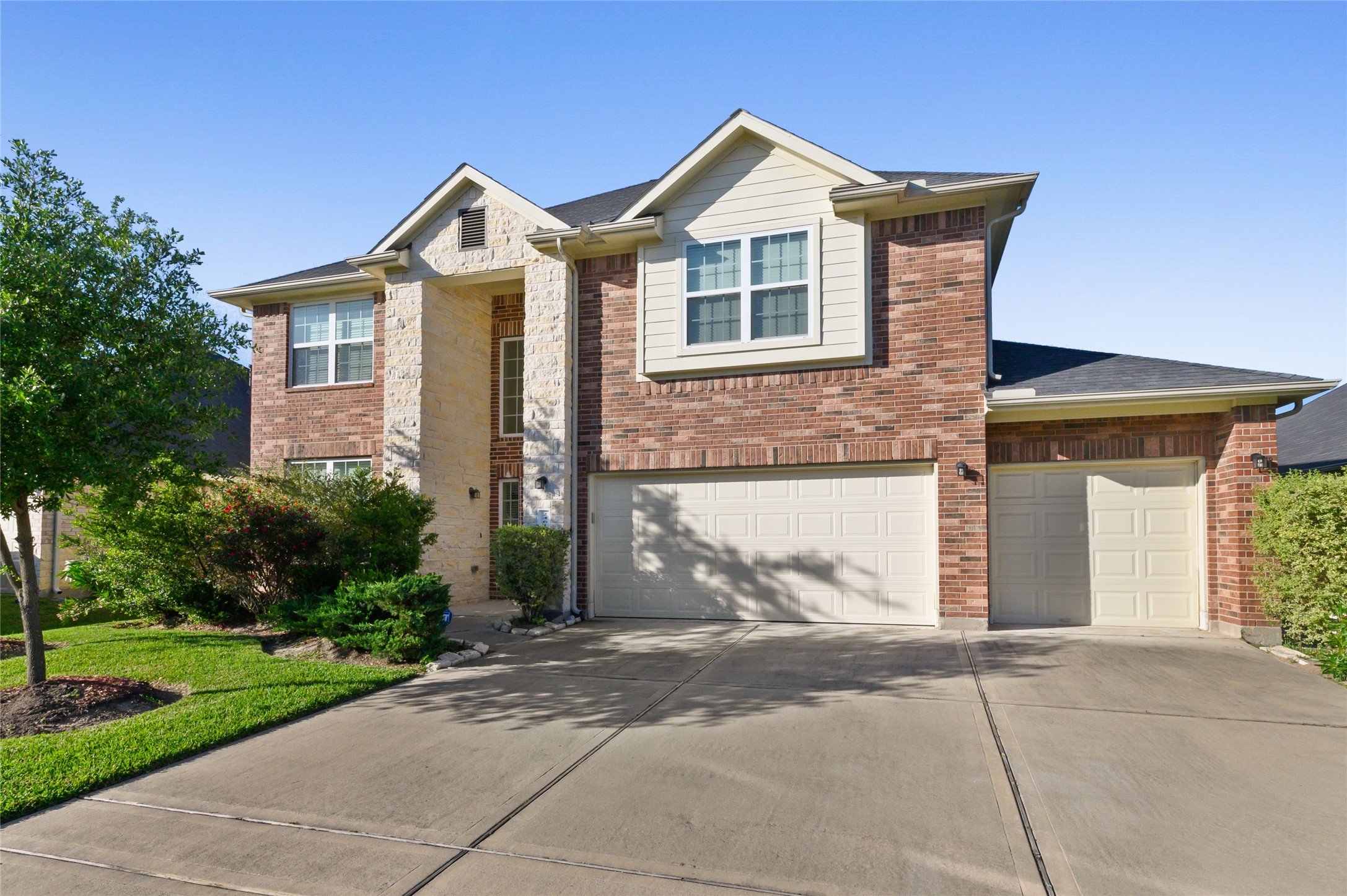 24618 Malca Manor Drive Property Photo
