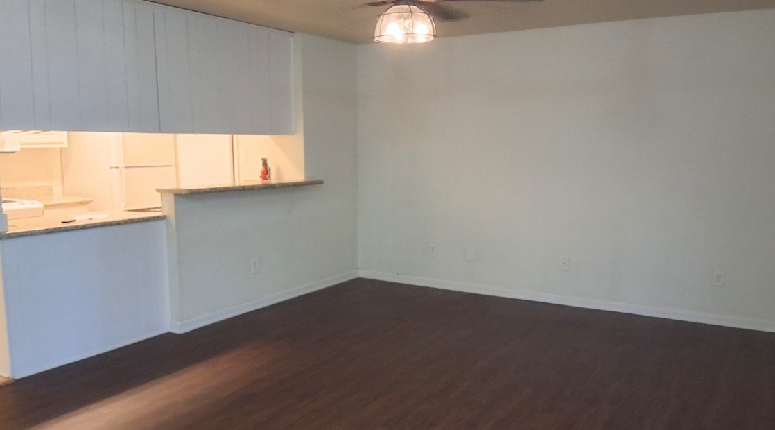 629 W Ridge Drive Property Photo 5