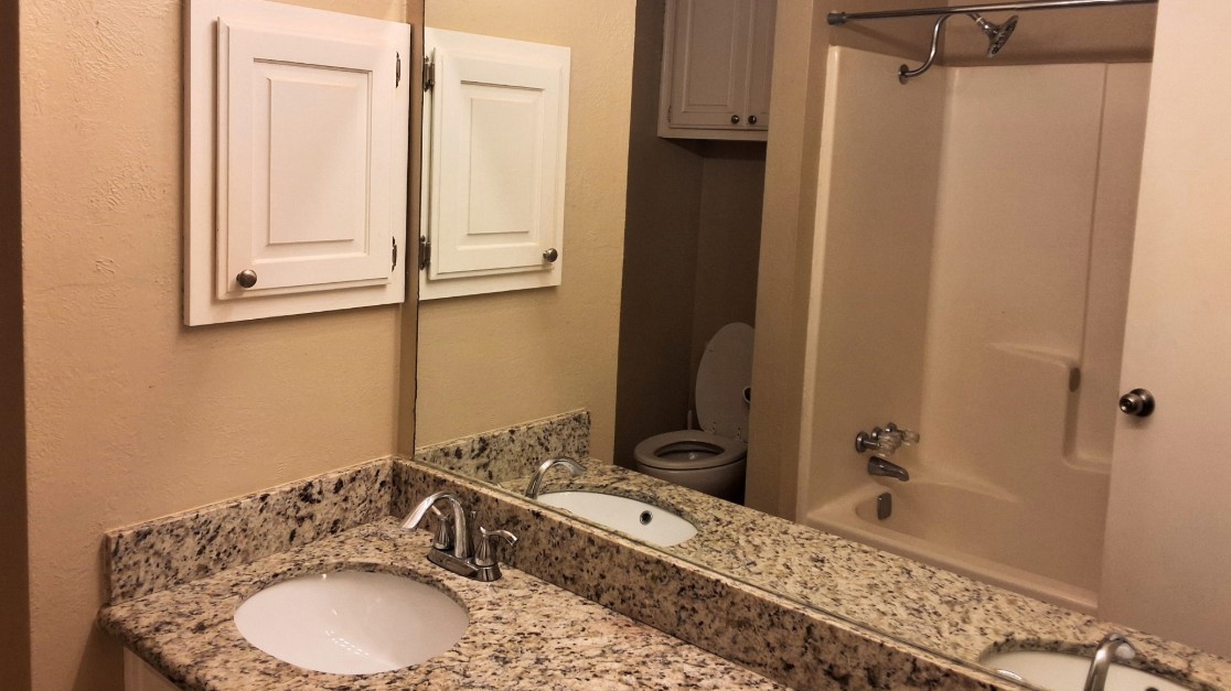 629 W Ridge Drive Property Photo 15