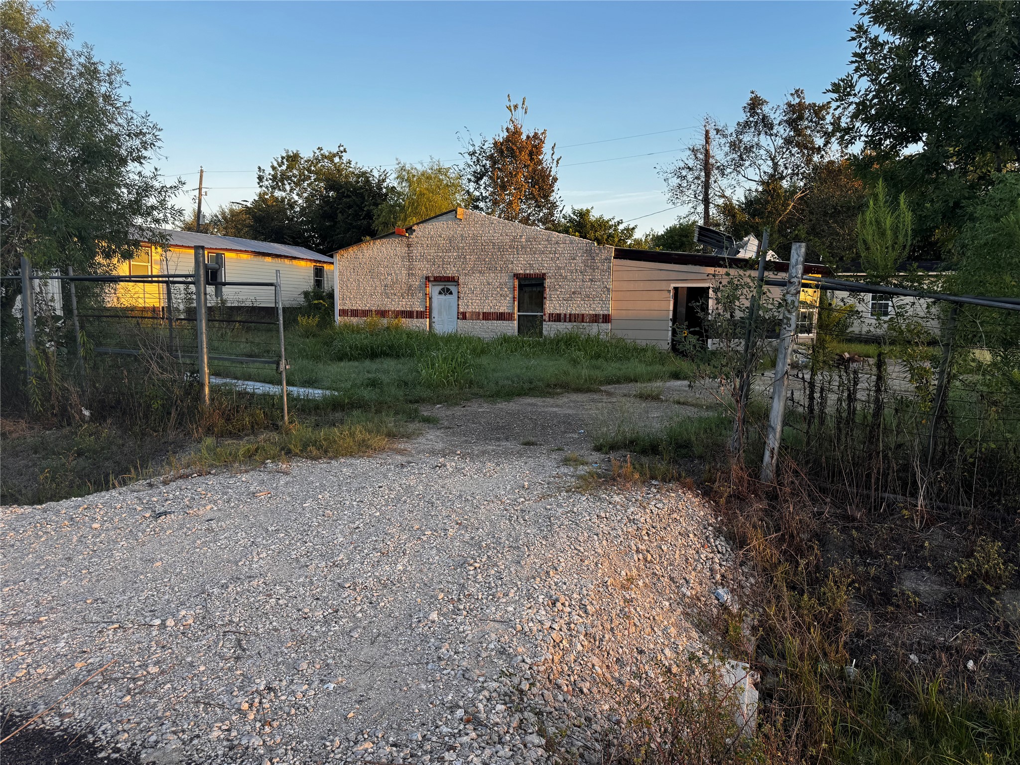 2031 Donley Drive Property Photo 14
