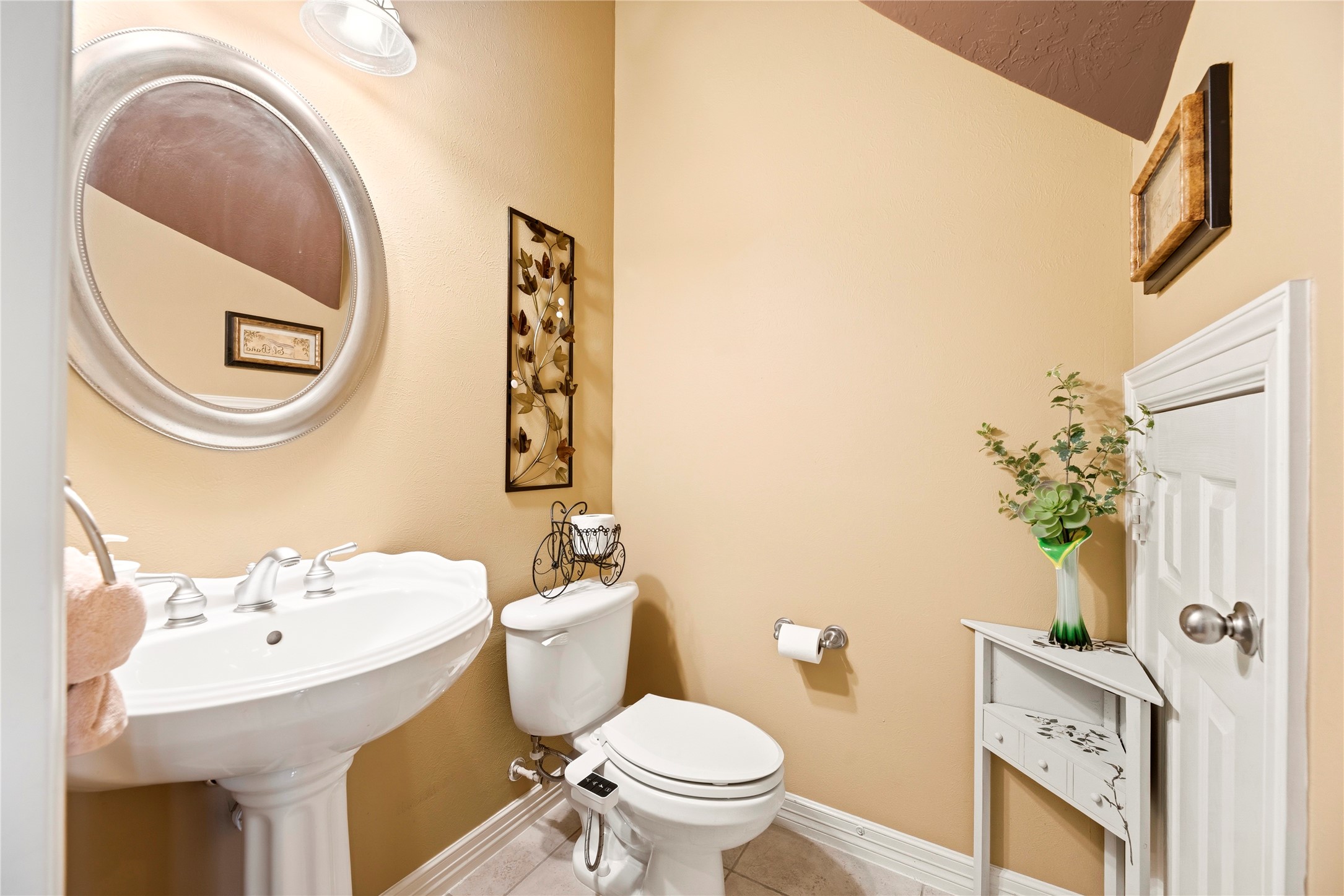 8106 Hollowhaven Court Property Photo 30