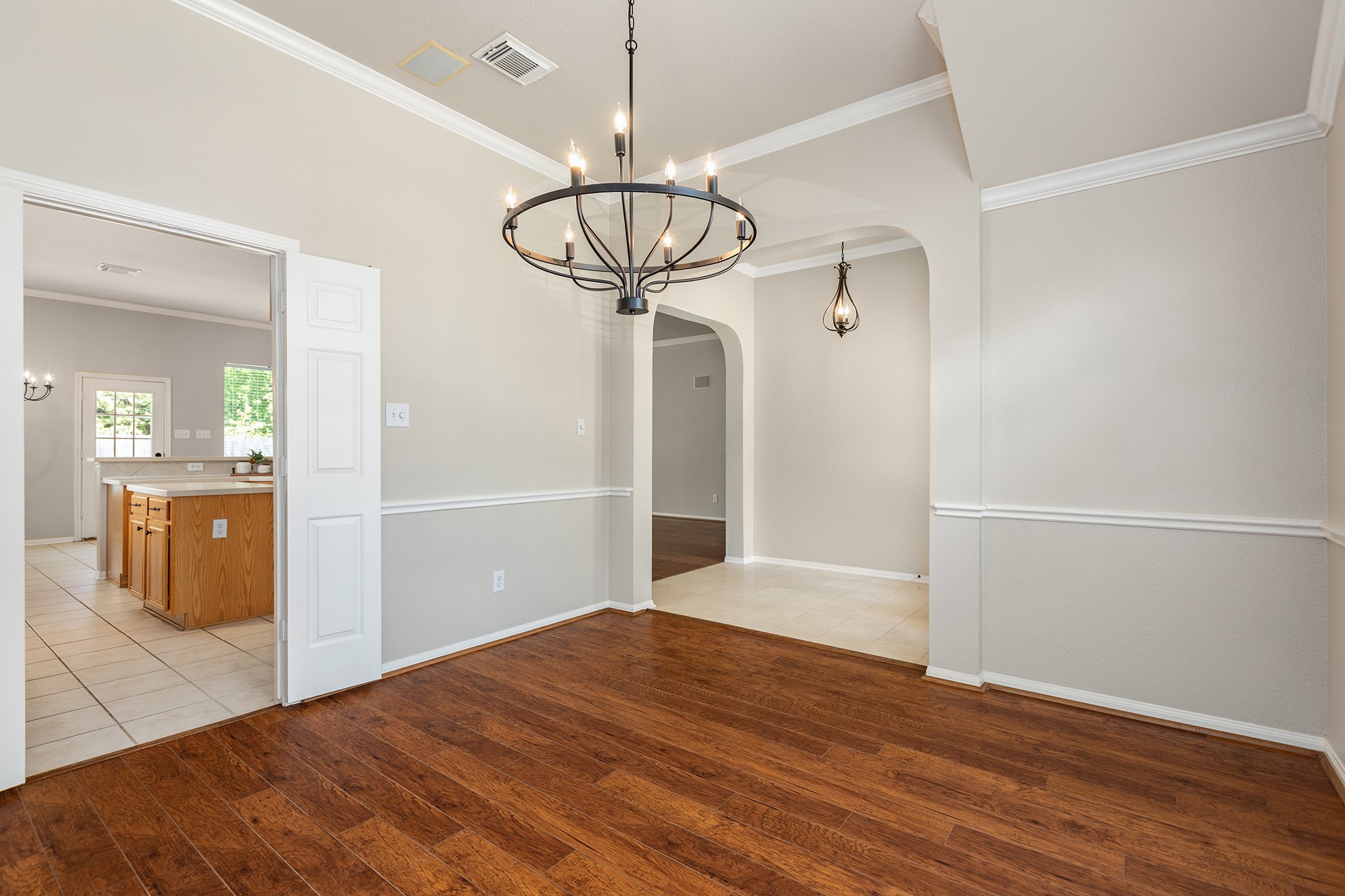 14618 Kings Head Drive Property Photo 6