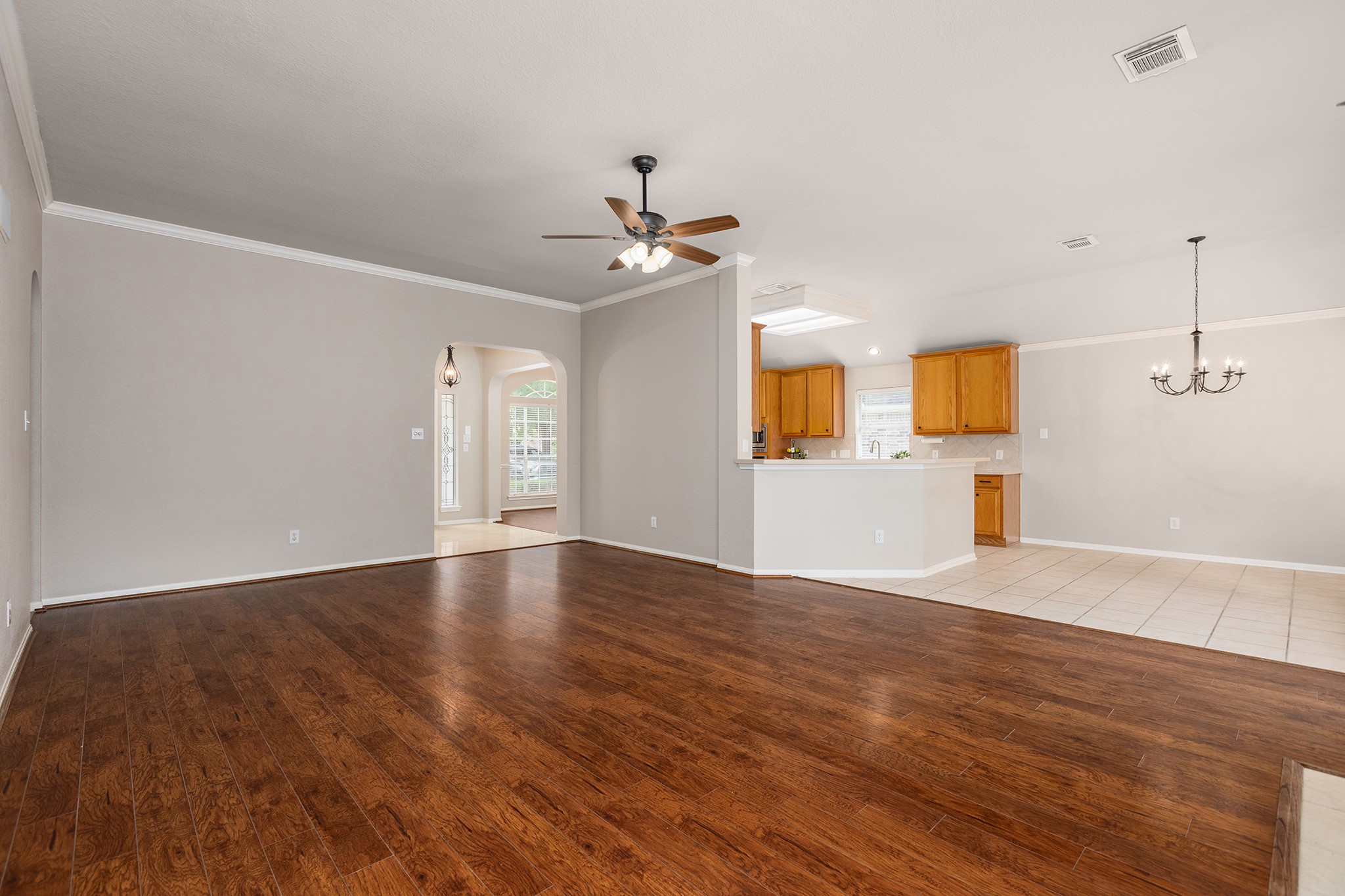 14618 Kings Head Drive Property Photo 13