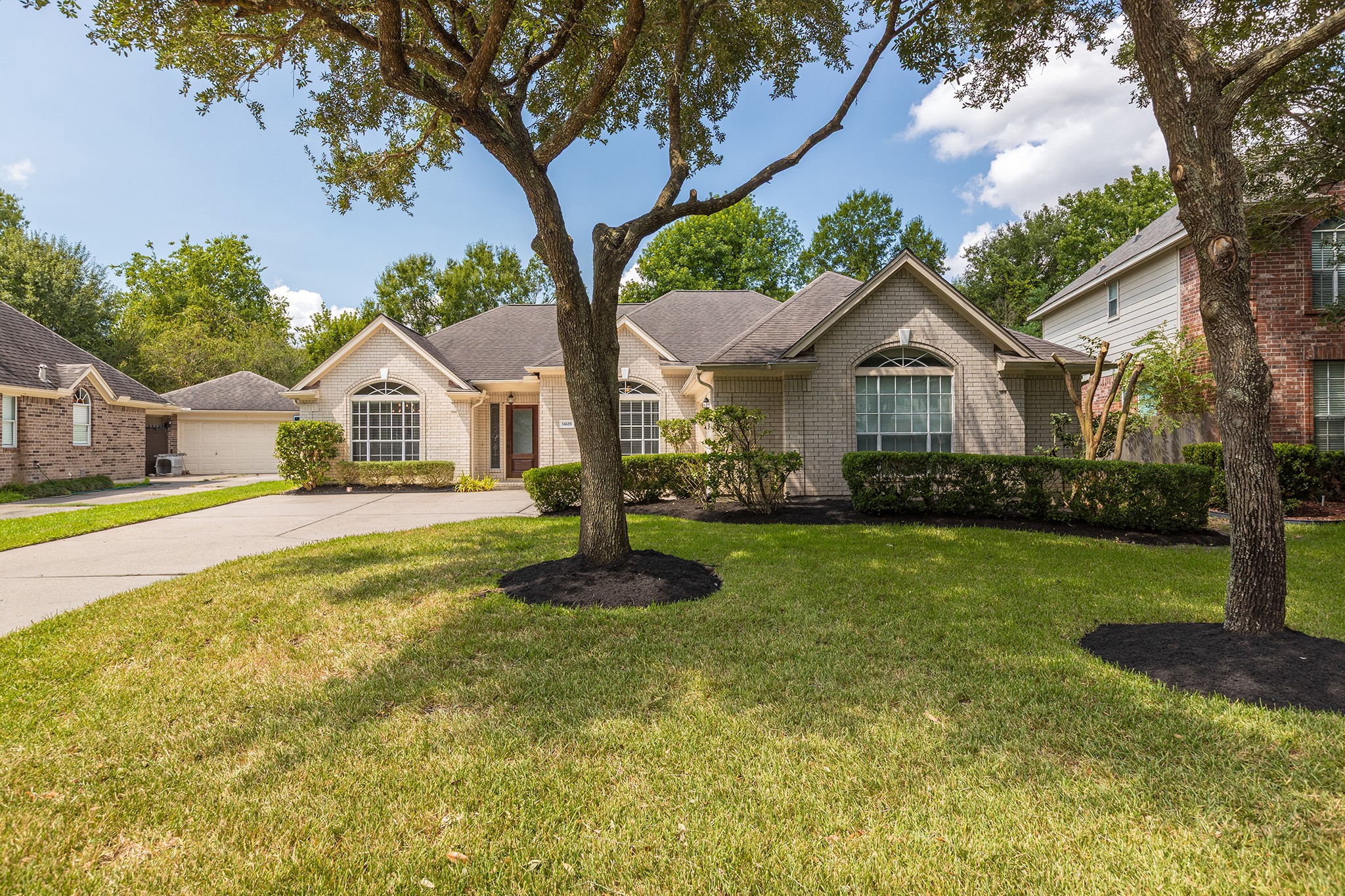 14618 Kings Head Drive Property Photo 41