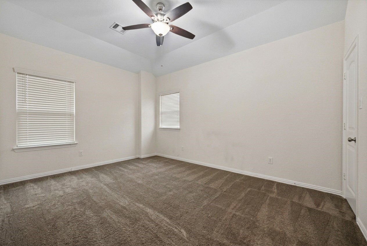 15910 Tug Court Property Photo 19