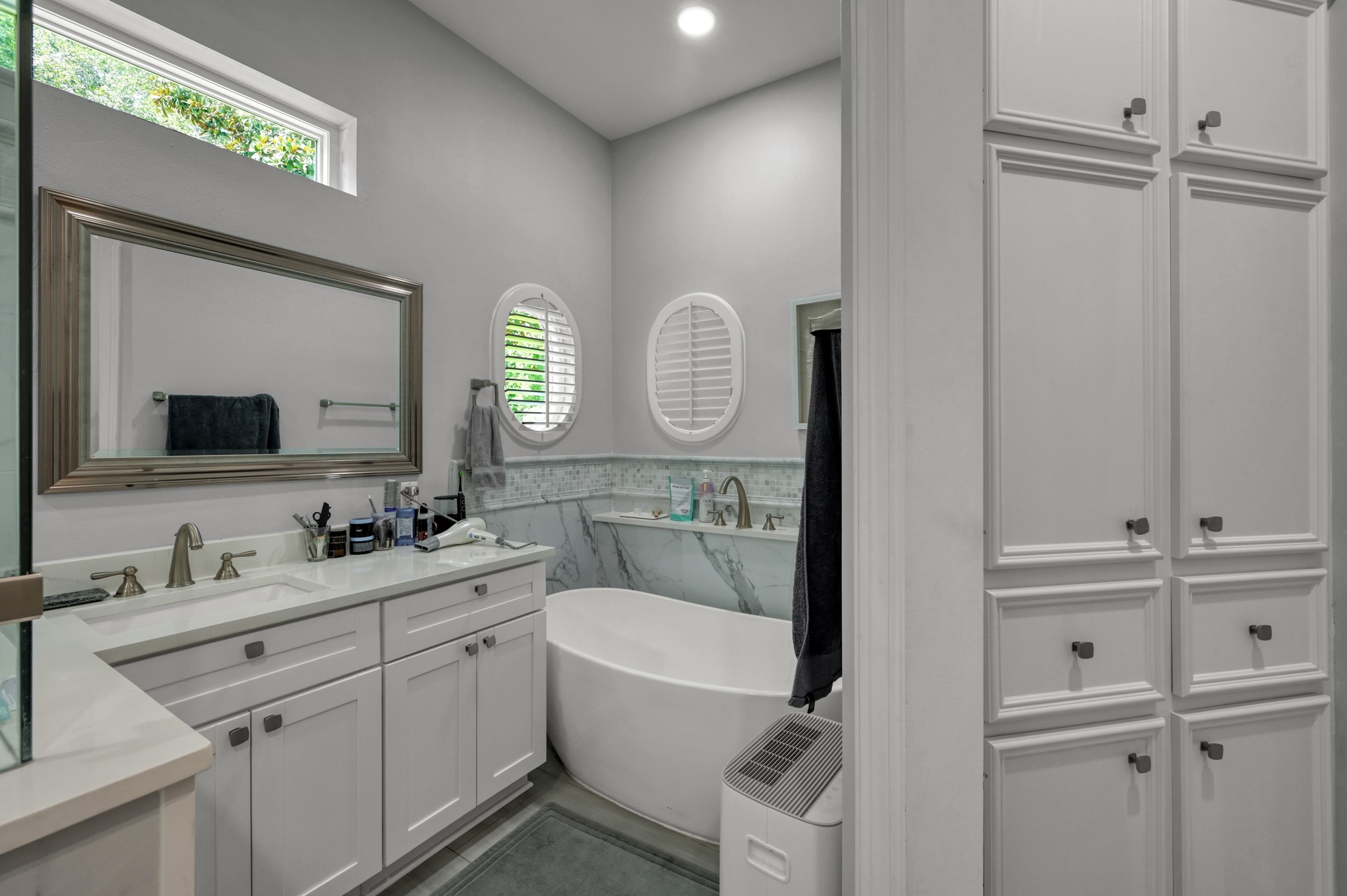 15249 Saddlewood Drive Property Photo 24
