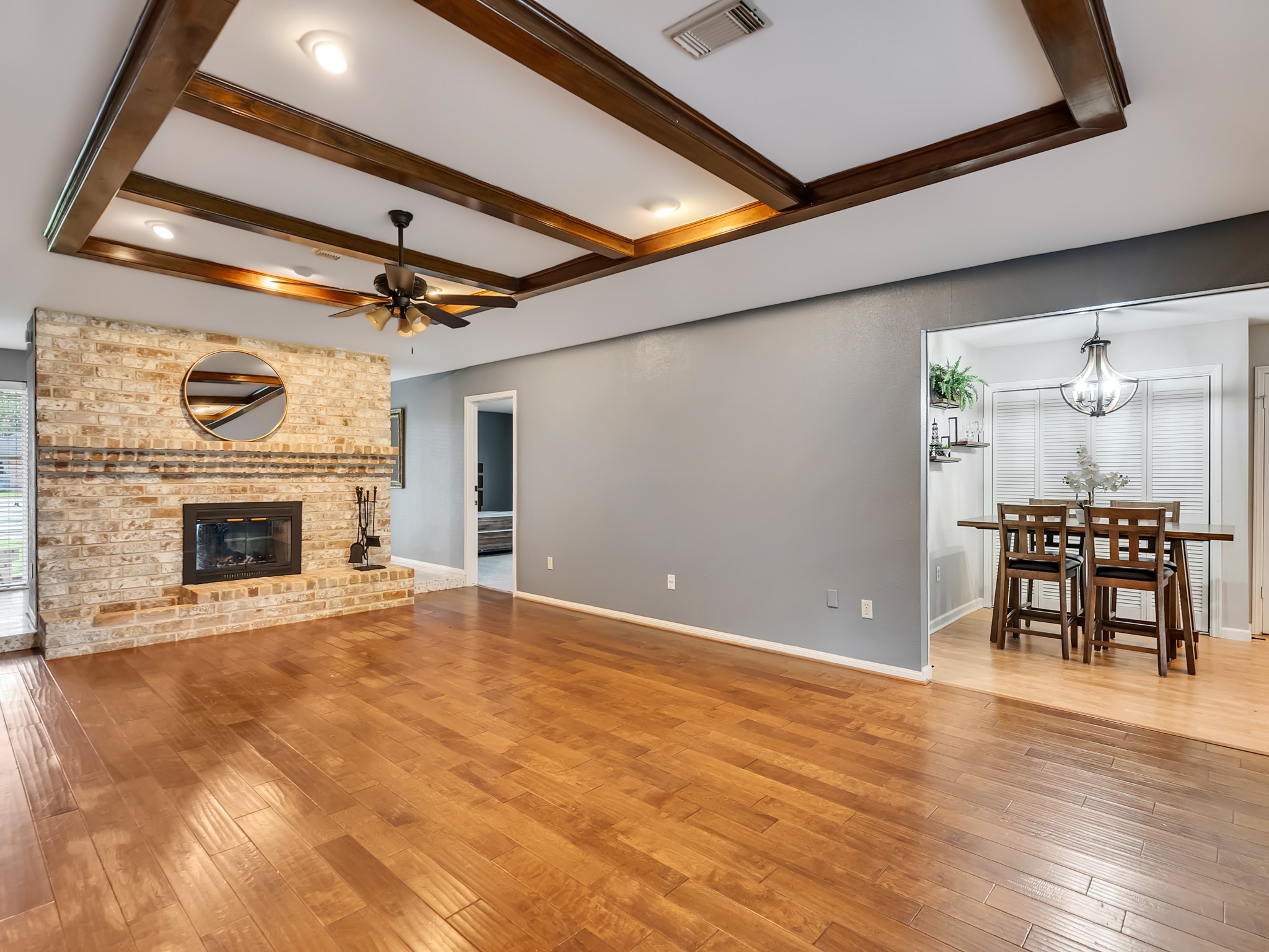 14310 Locke Lane Property Photo