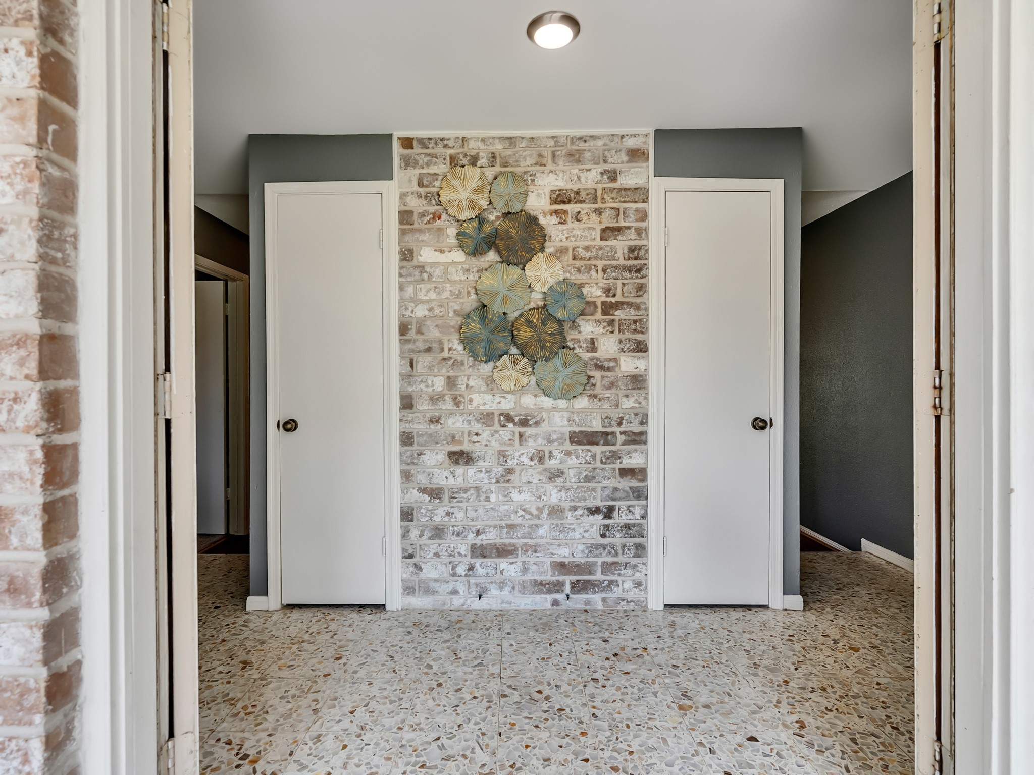14310 Locke Lane Property Photo 10