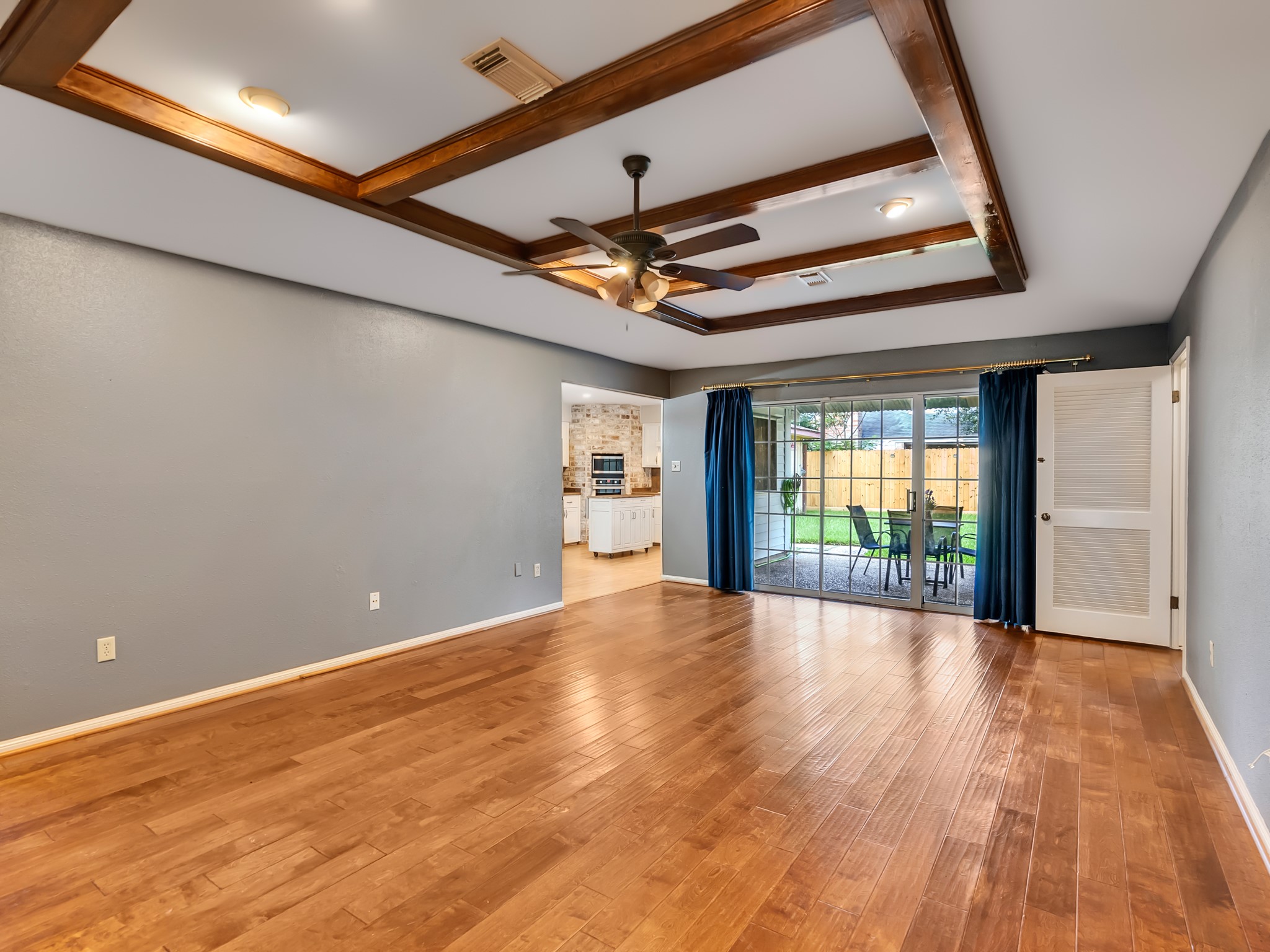 14310 Locke Lane Property Photo 15