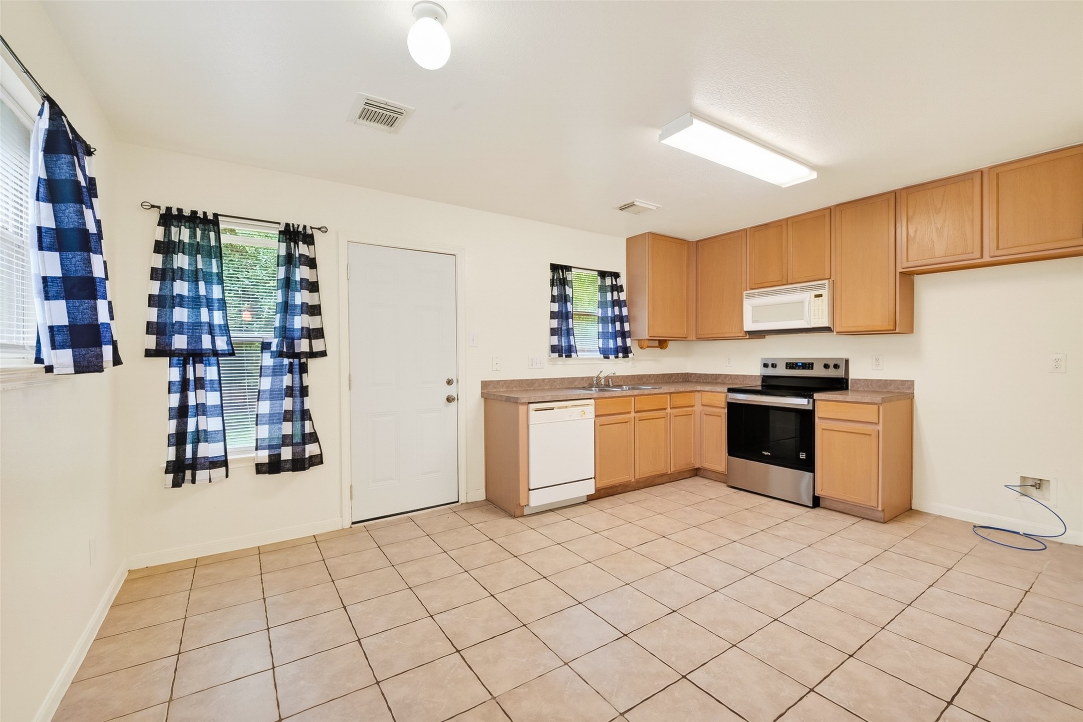 10426 Briar Patch Street Property Photo 12