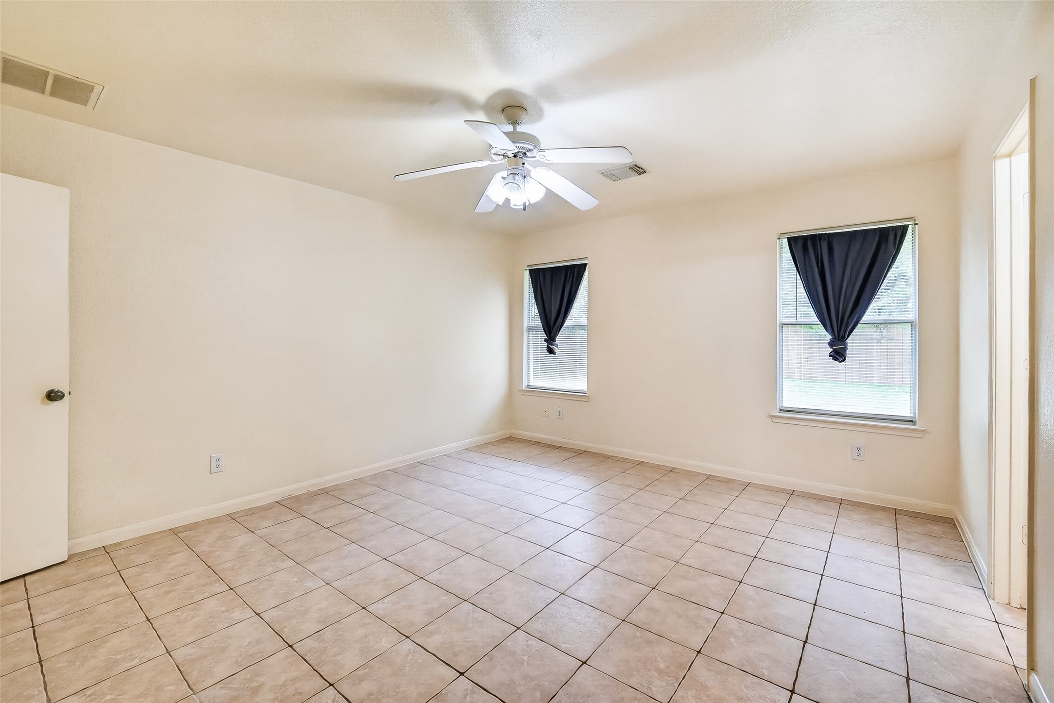 10426 Briar Patch Street Property Photo 24