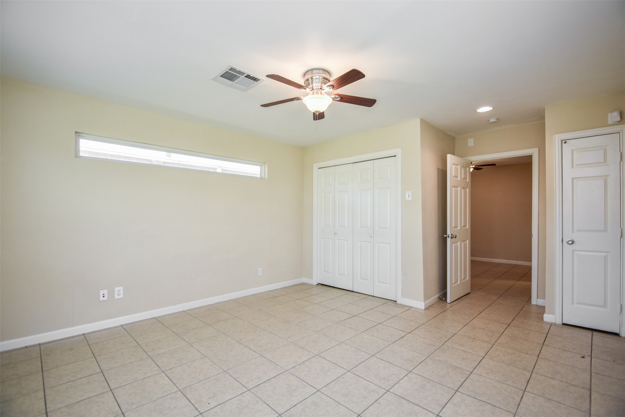 6430 Saxet Street Property Photo 24
