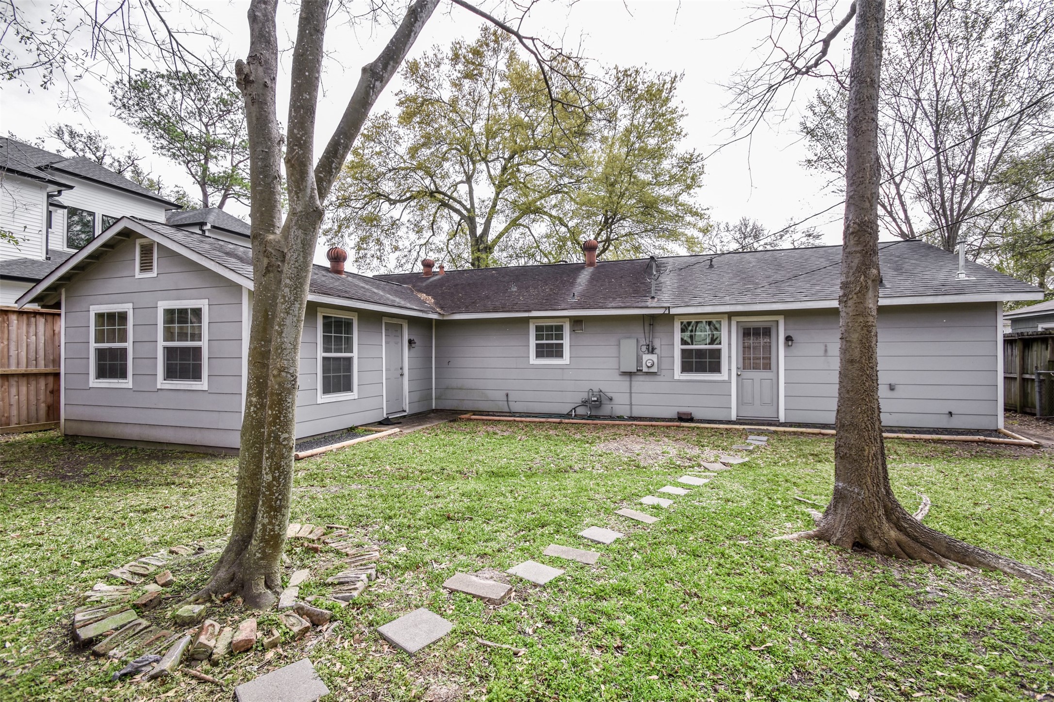 6430 Saxet Street Property Photo 30