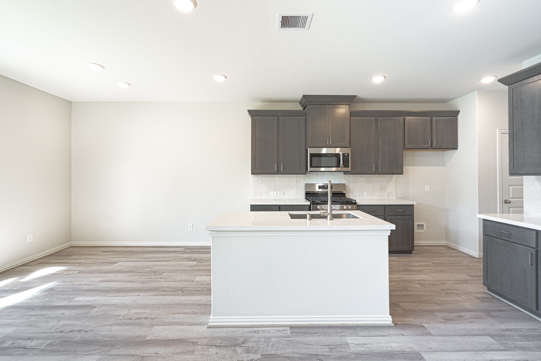 27851 Western Creek Ct Court Property Photo 5