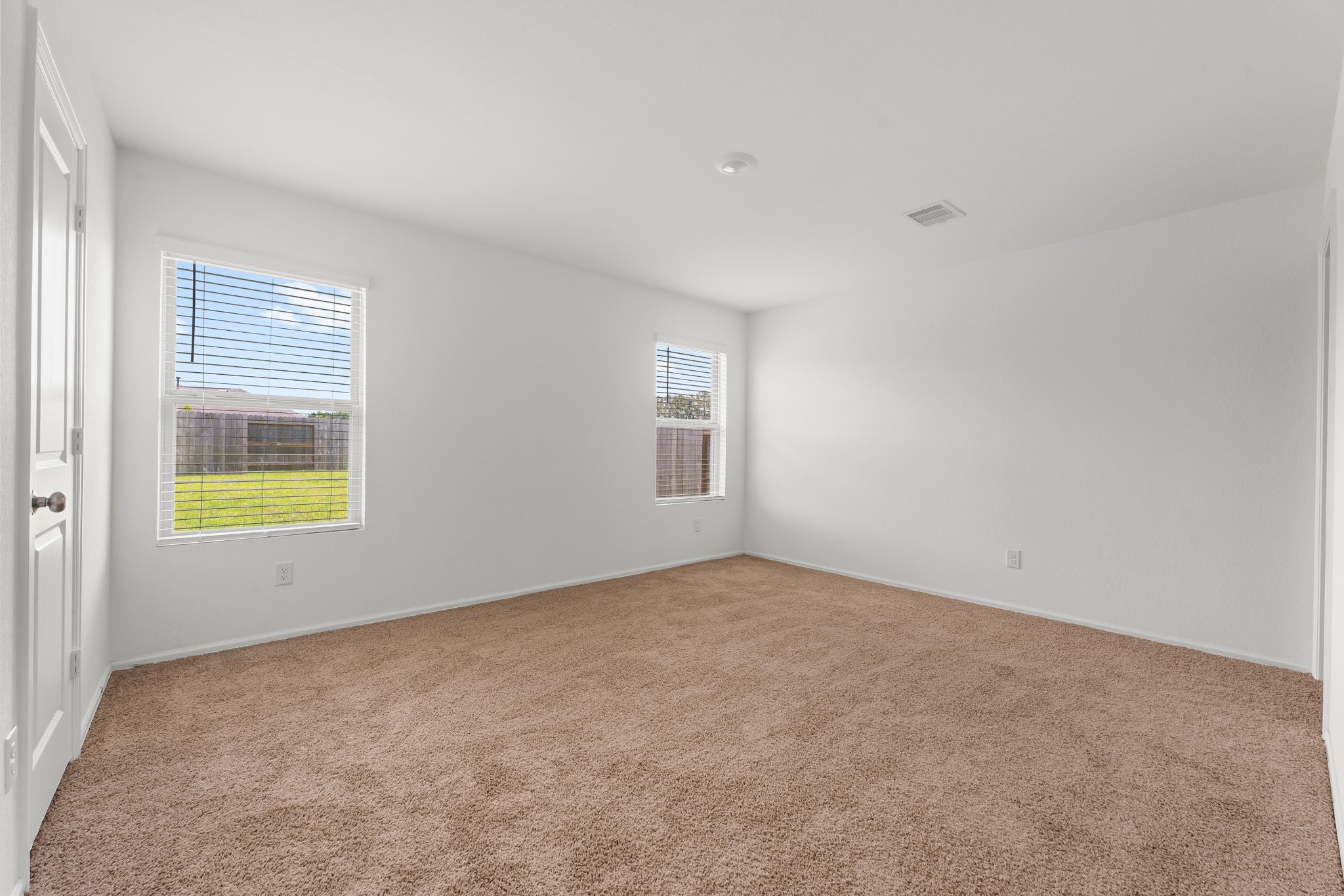 18979 Panzini Drive Property Photo 7