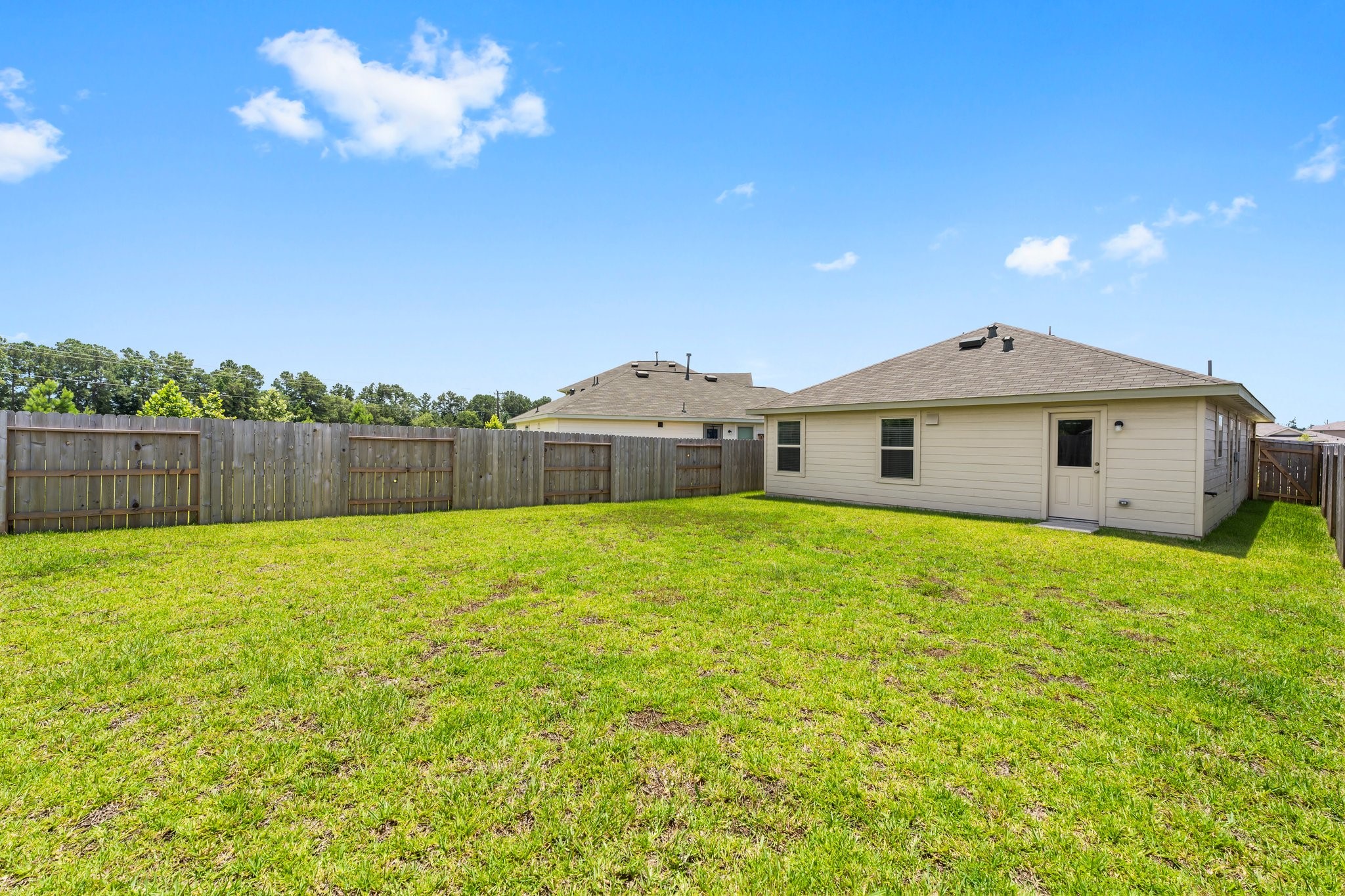 18979 Panzini Drive Property Photo 14