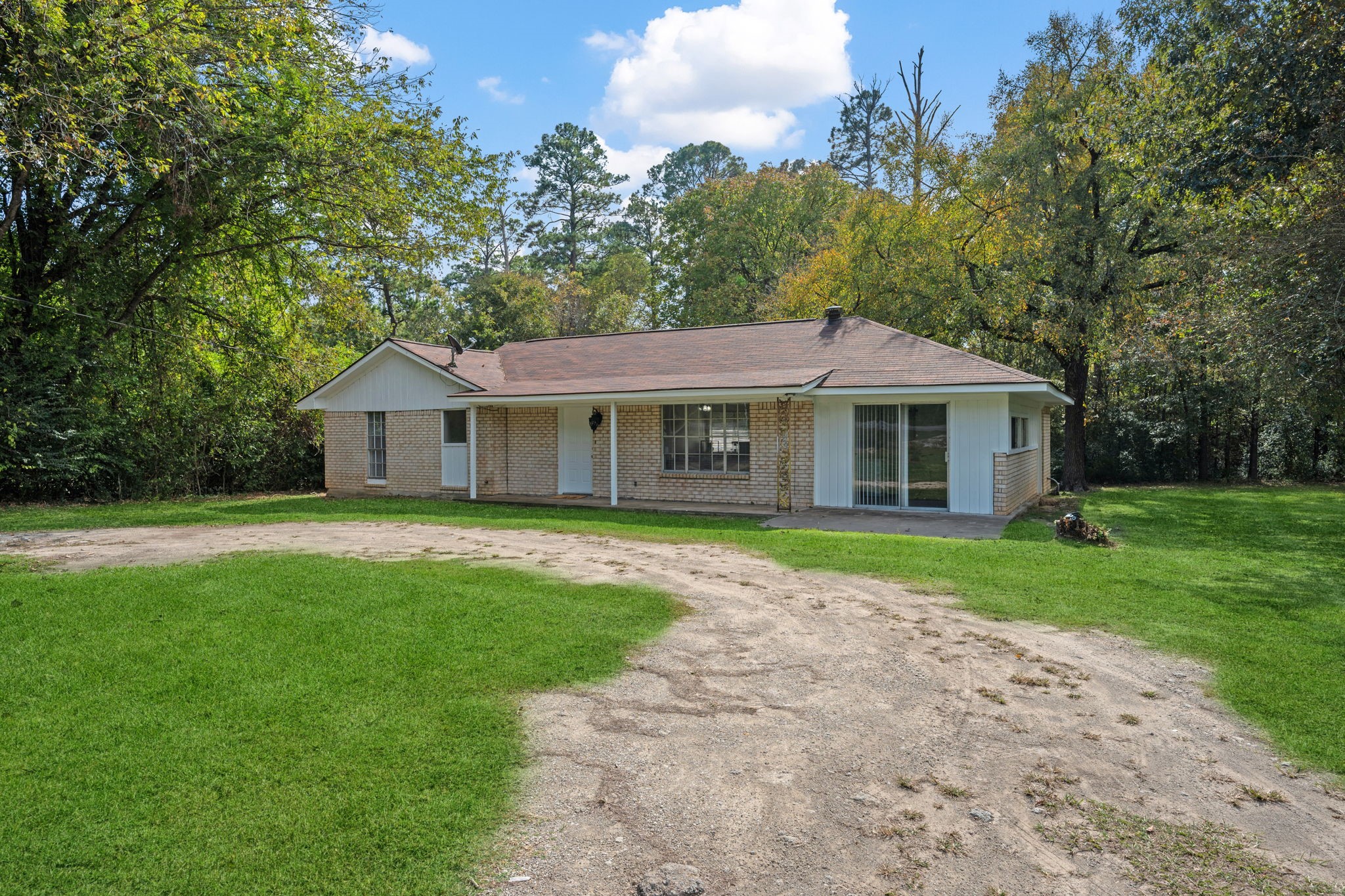 6470 Fm 356 Property Photo 1